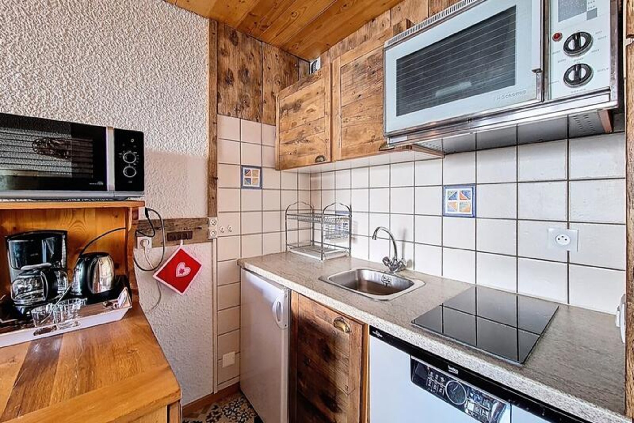 Apartment in Péclet with Ski Slope Access