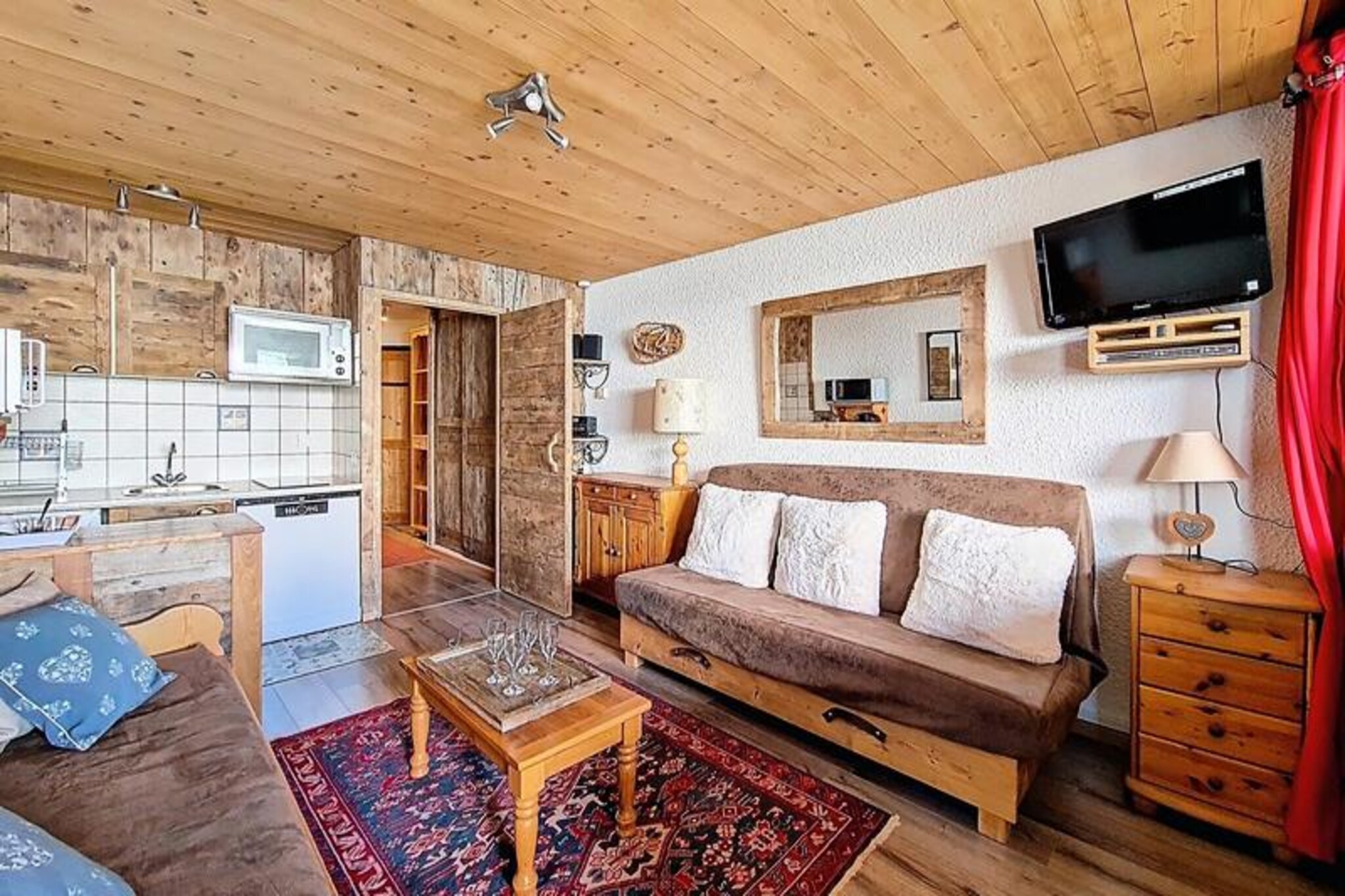 Apartment in Péclet with Ski Slope Access
