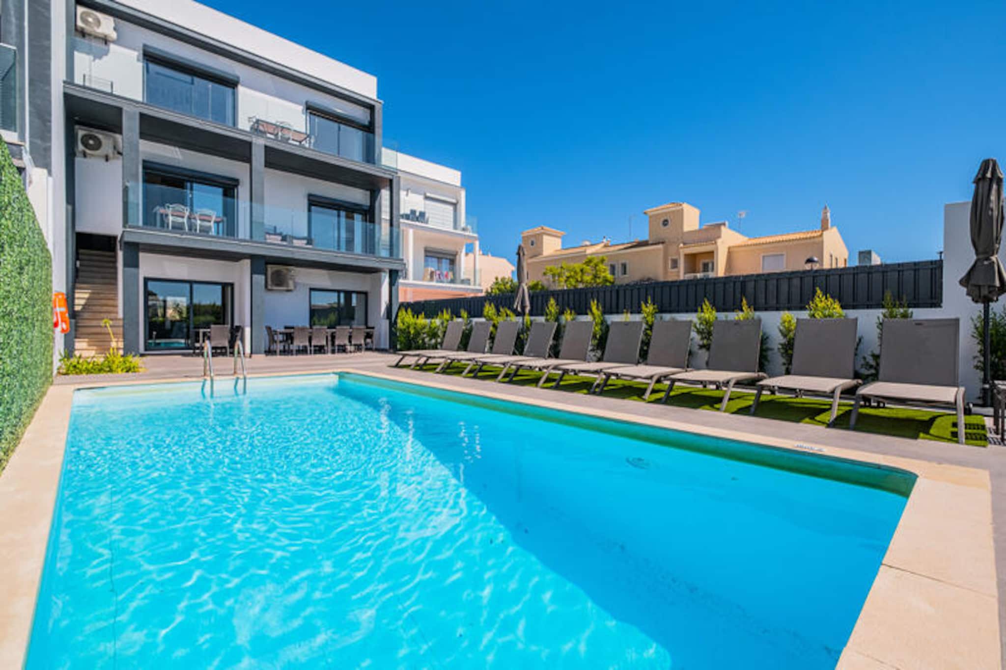 Villa in Galé near Stunning Galé Beach
