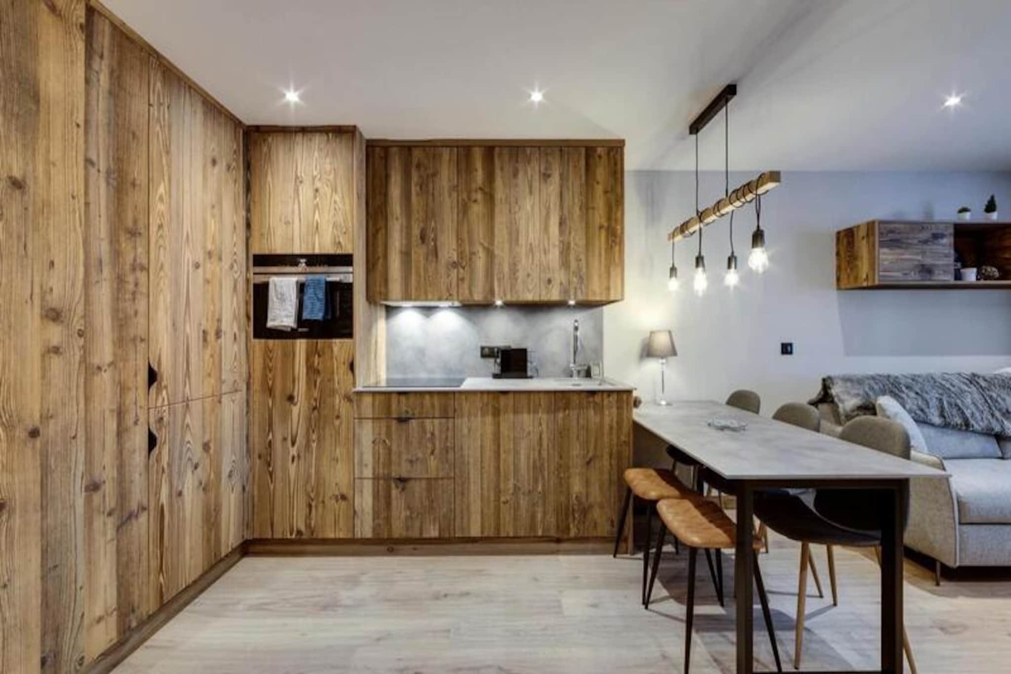 Apartment in Val d'Isère near Ski Lifts