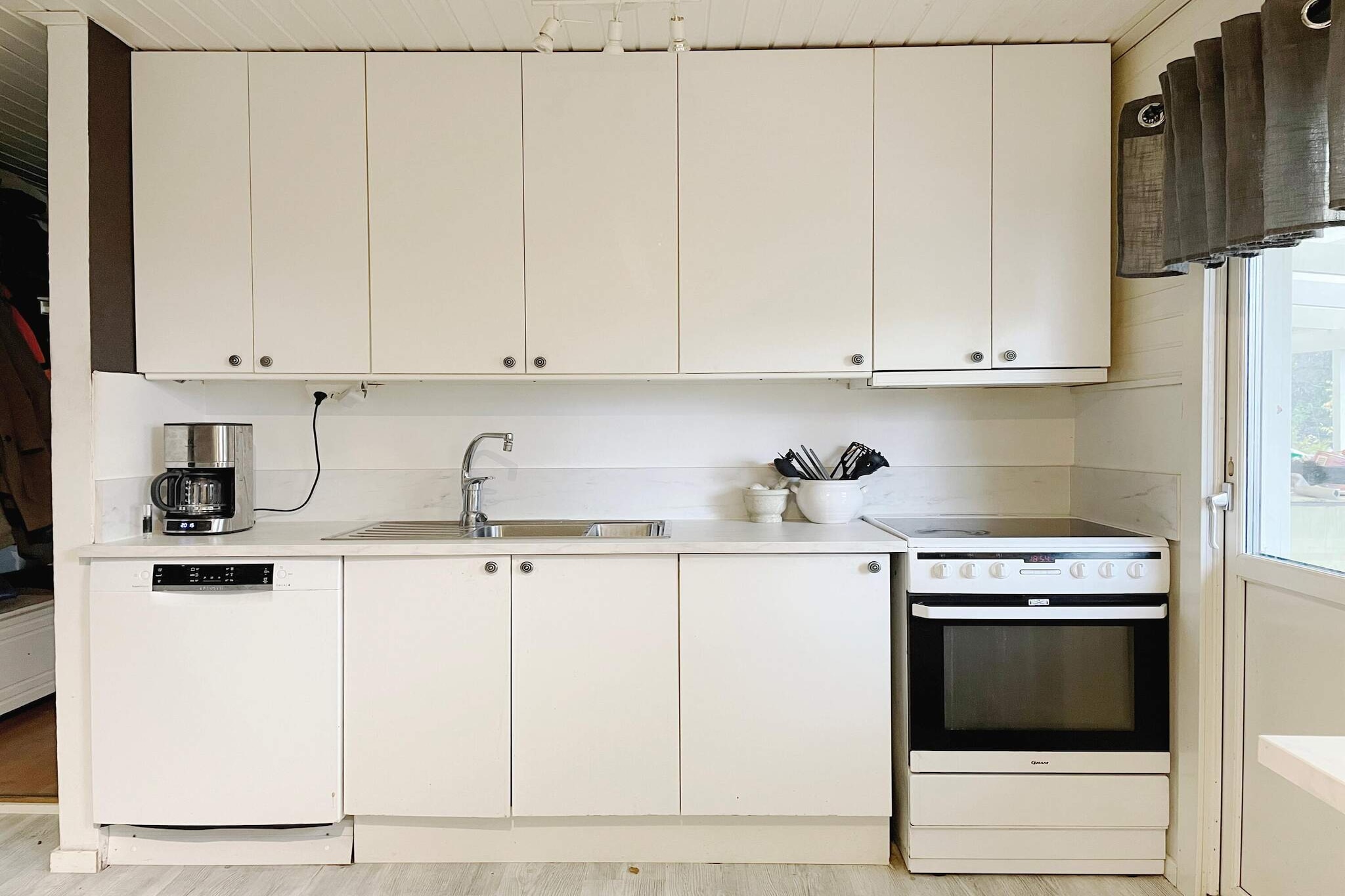 Gezellig toevluchtsoord in het bos met bubbelbad-Binnen