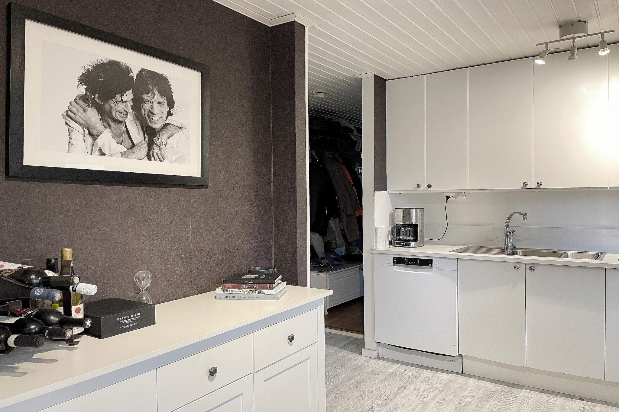 Gezellig toevluchtsoord in het bos met bubbelbad-Binnen