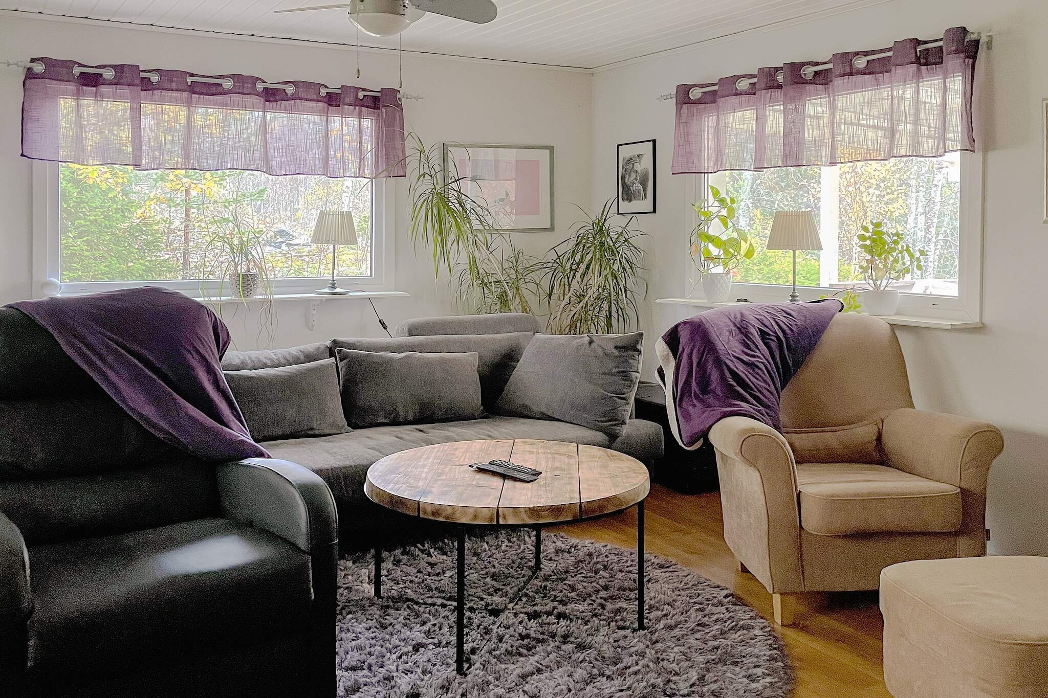 Gezellig toevluchtsoord in het bos met bubbelbad-Binnen