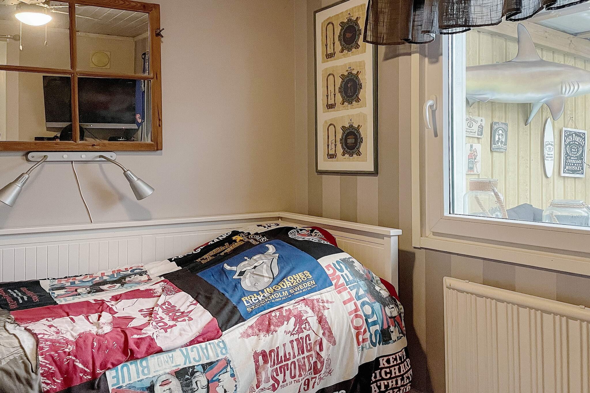 Gezellig toevluchtsoord in het bos met bubbelbad-Binnen