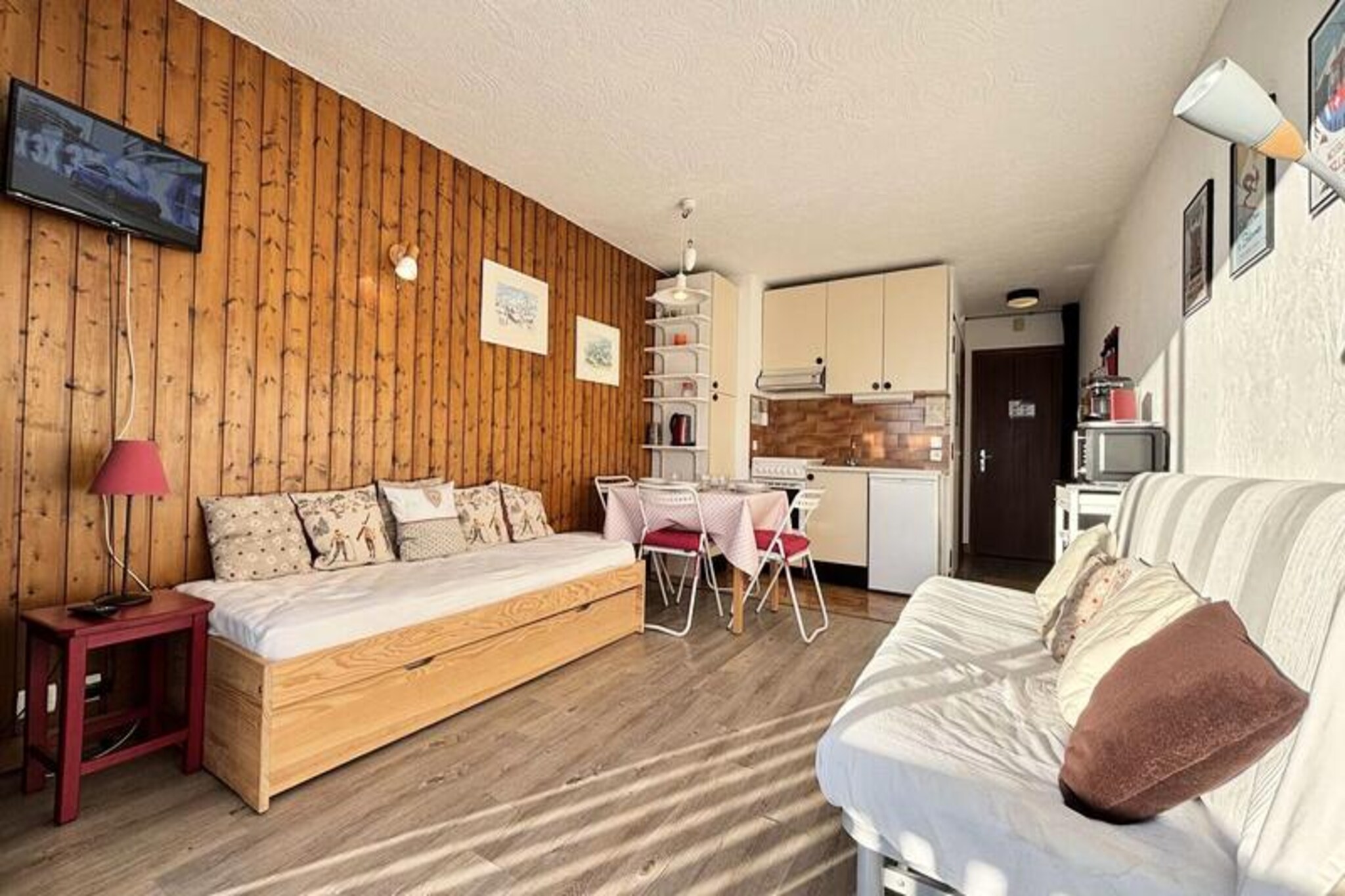 Apartment in Praz-sur-Arly by Ski Slopes