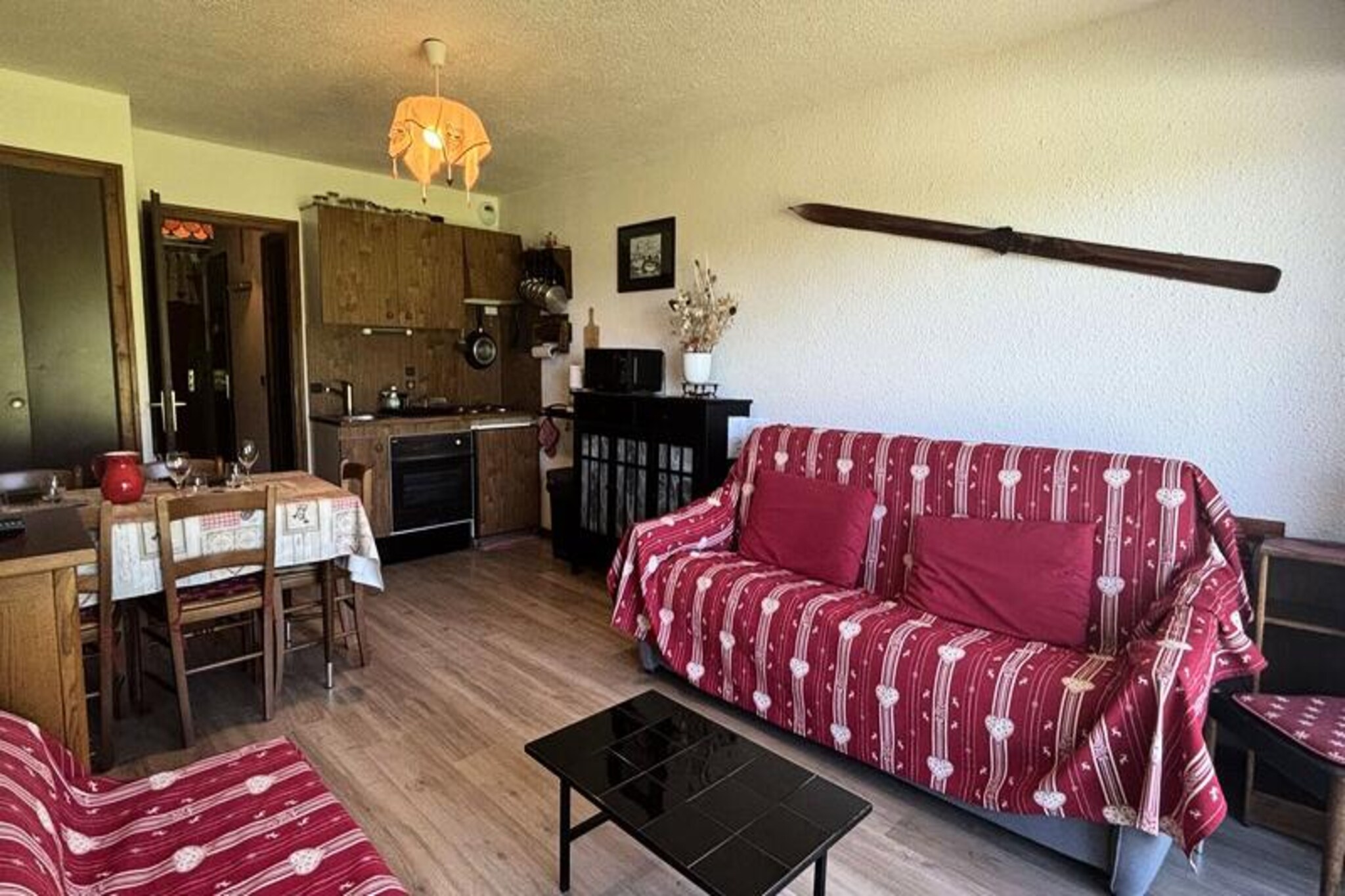 Studio apartment in Notre-Dame-de-Bellecombe - Sleeps 4
