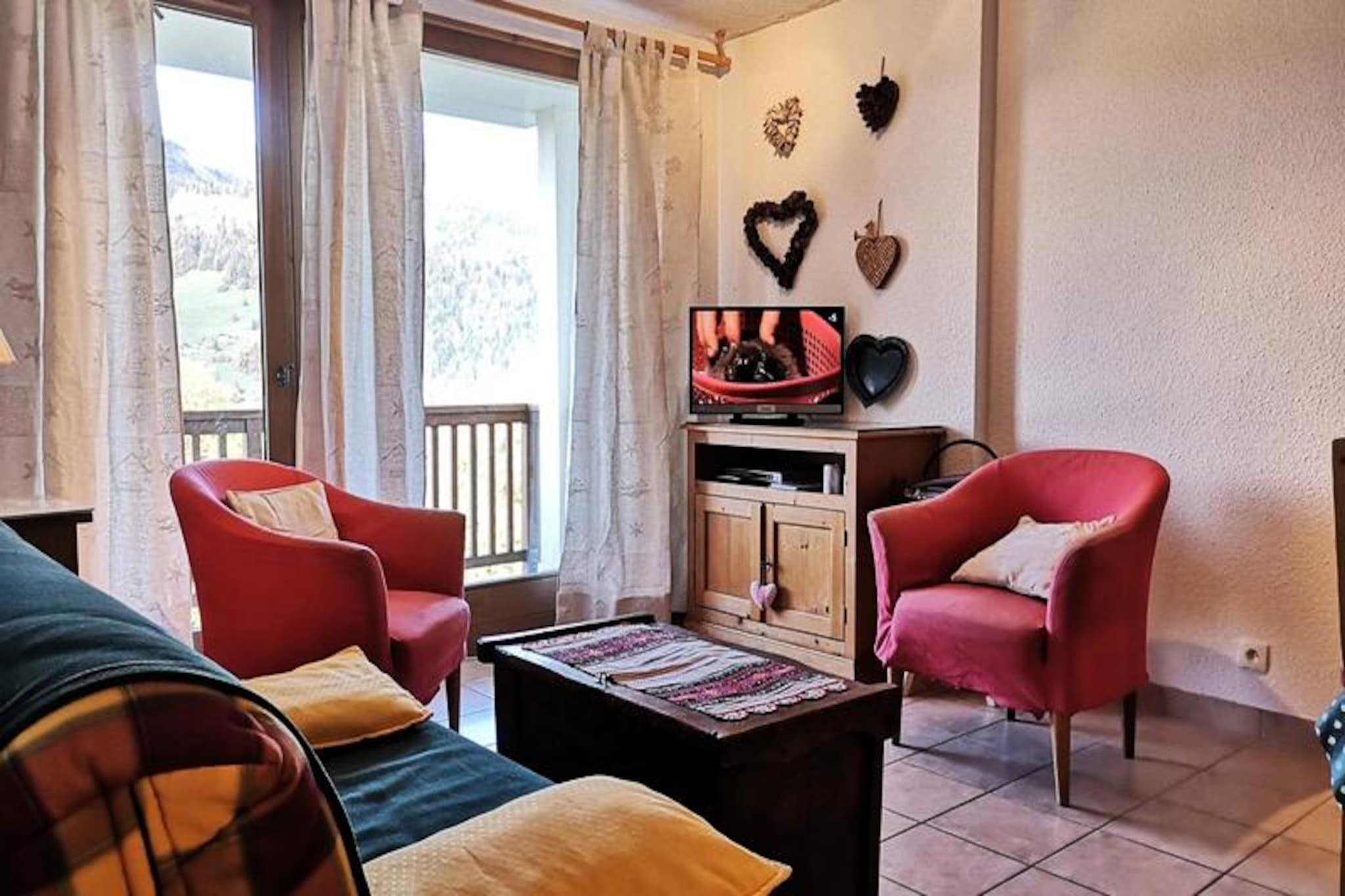 2-room apartment in Notre-Dame-de-Bellecombe - sleeps 6
