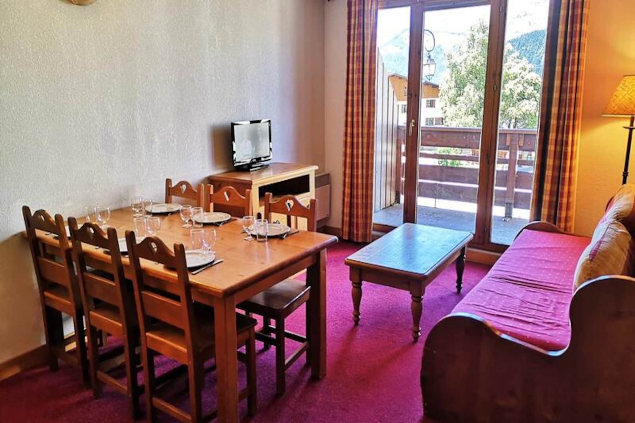 Apartment in Praz-sur-Arly near Ski Slopes