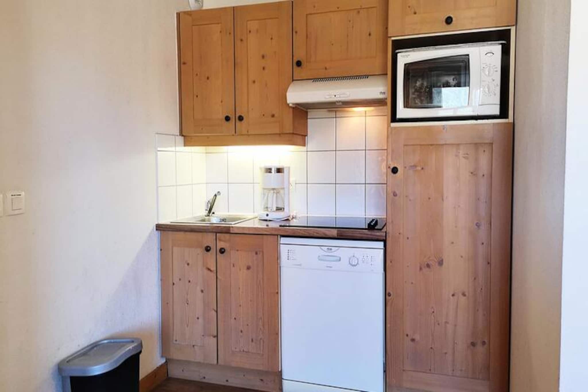 Apartment in Praz-sur-Arly near Ski Slopes