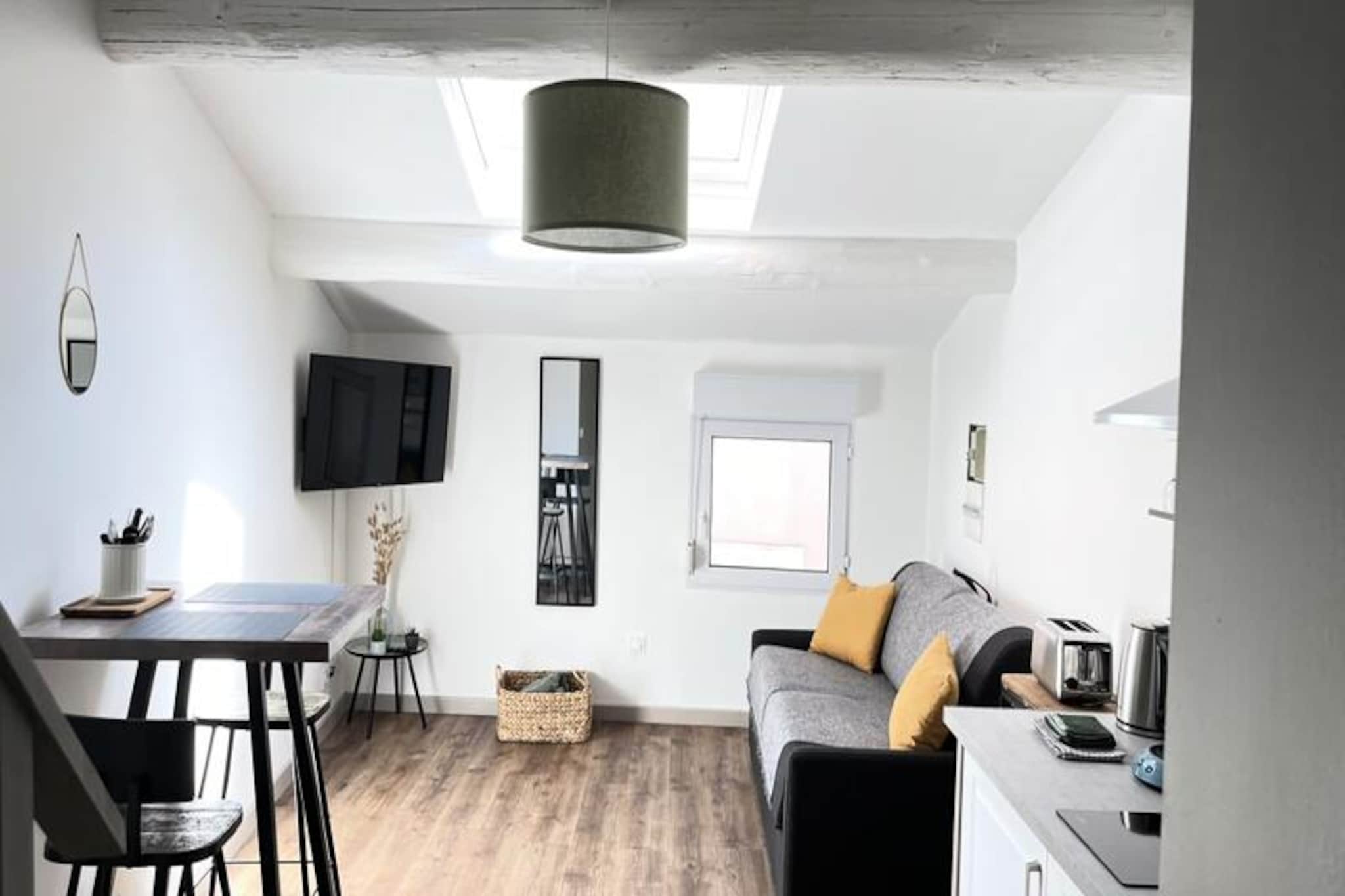 Apartment in L'Isle-sur-la-Sorgue Provence