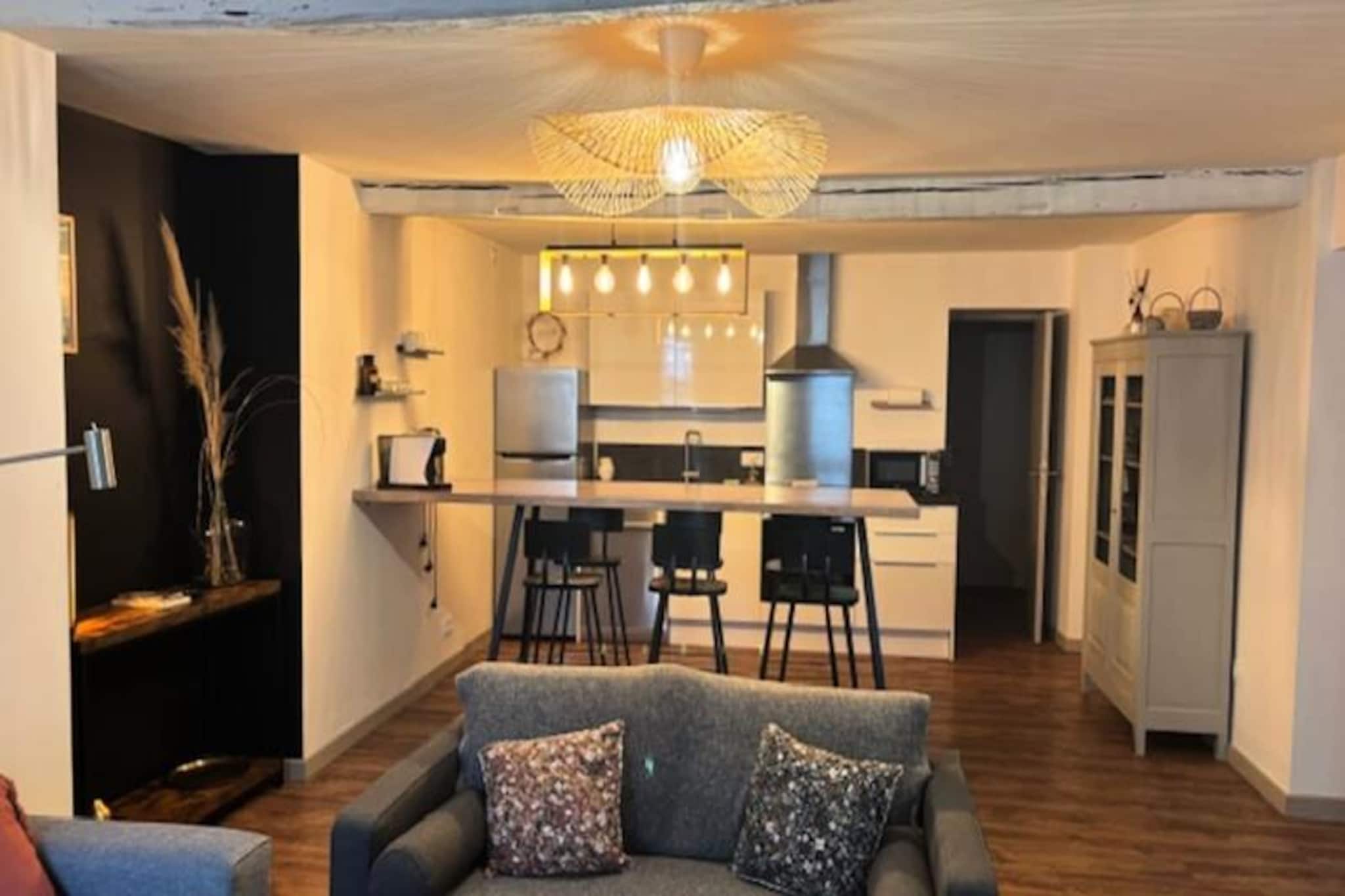 Apartment in Bouigas near Sorgue River