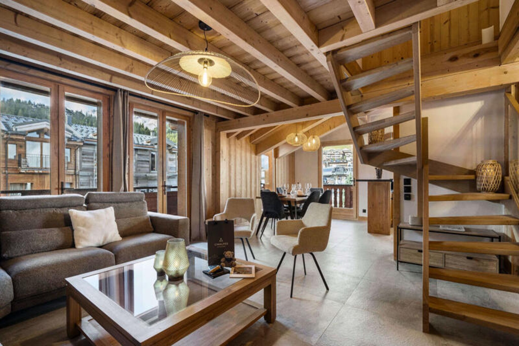 Apartment in Courchevel with Ski Access