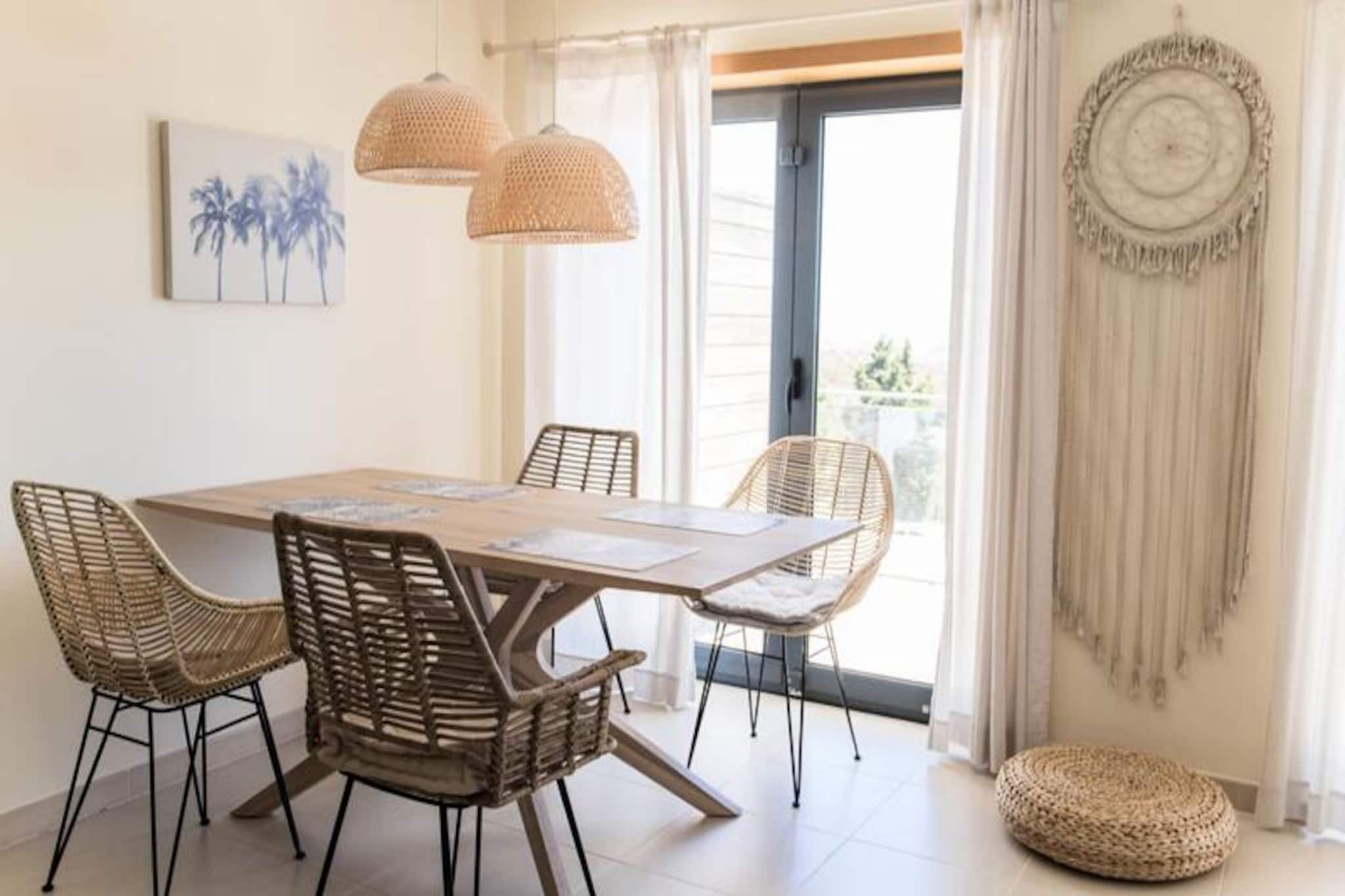 House in Raposeira with Ocean Views