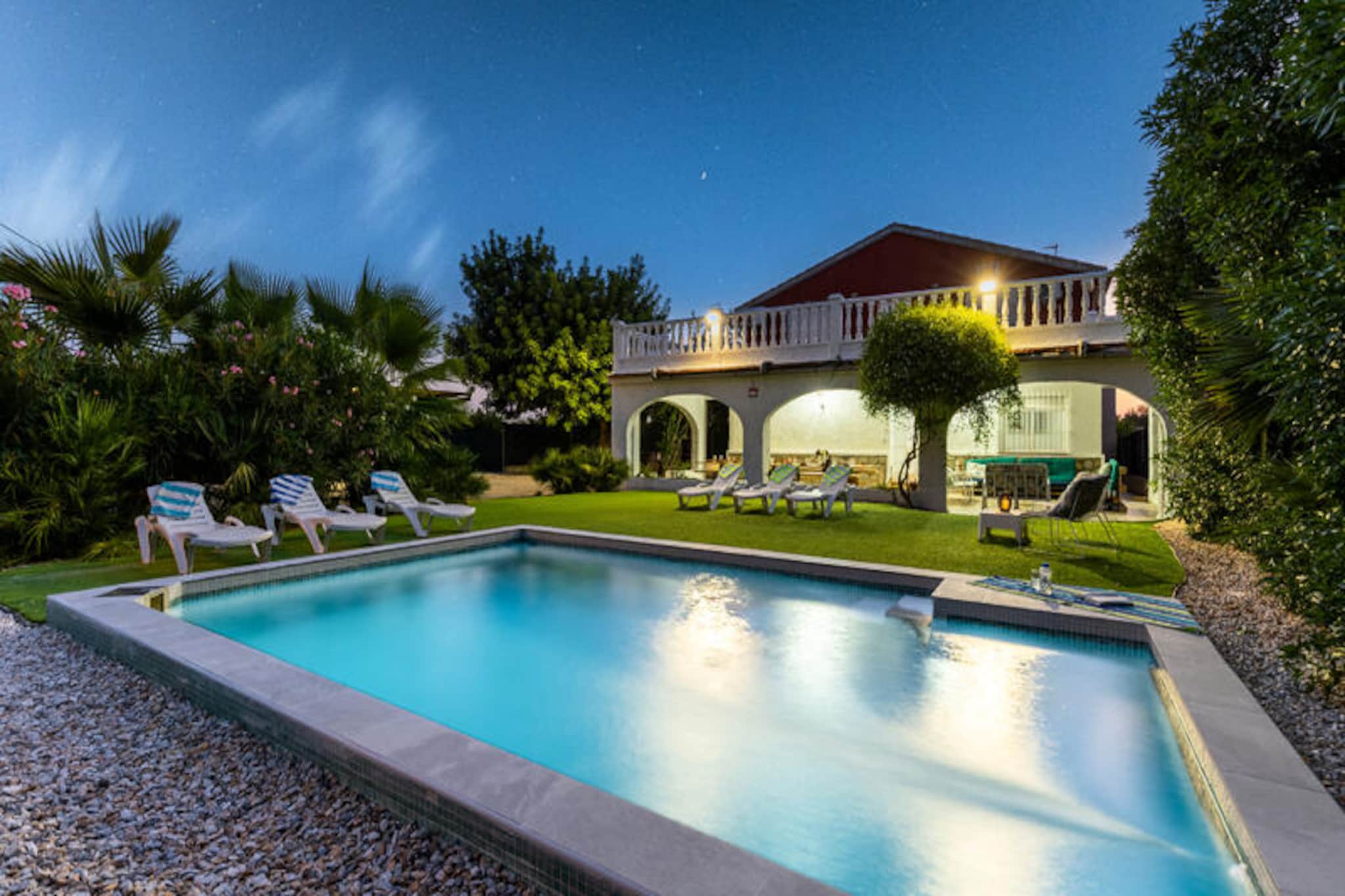 Villa in Algorfa with Private Pool & Garden