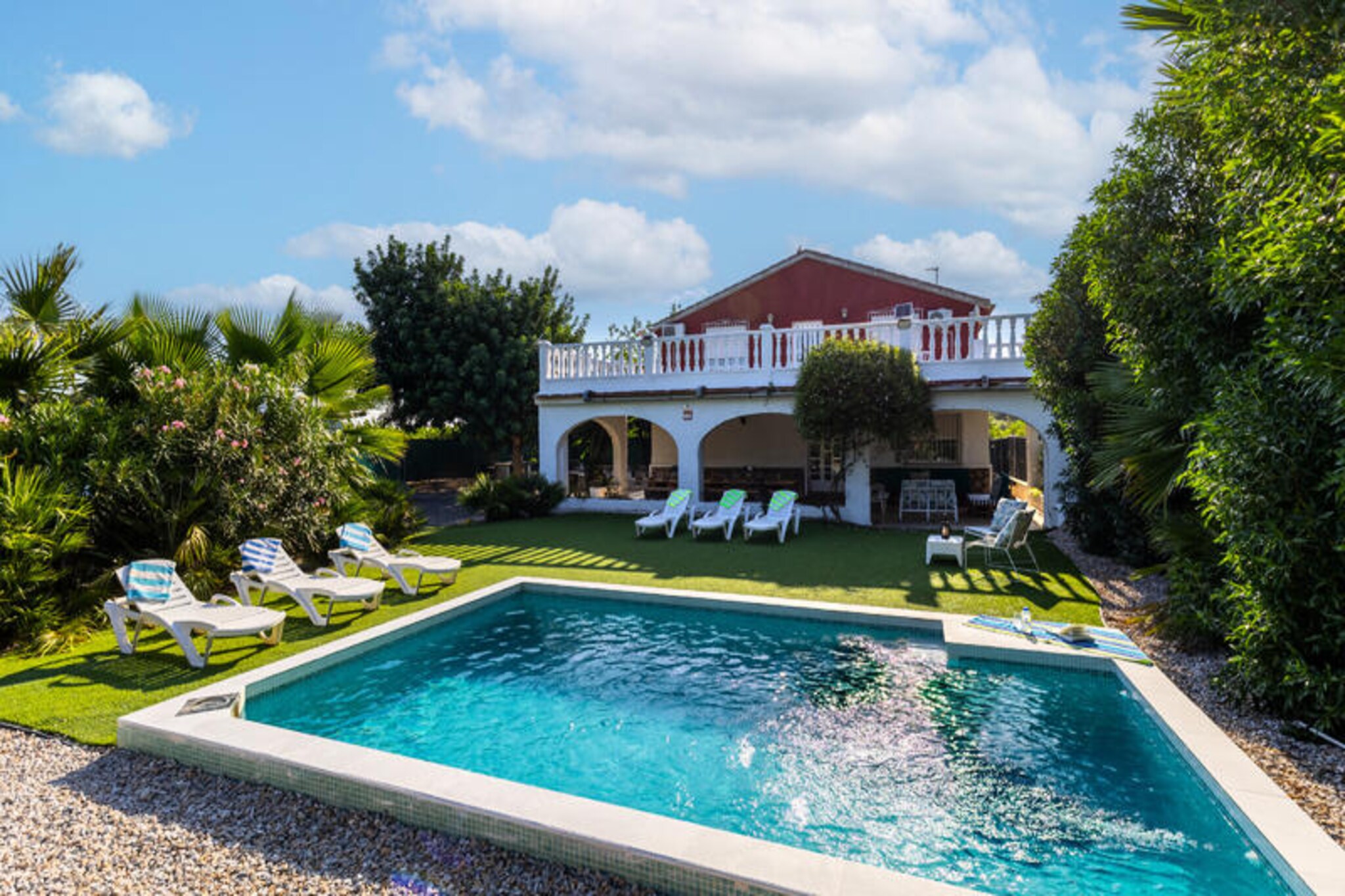 Villa in Algorfa with Private Pool & Garden