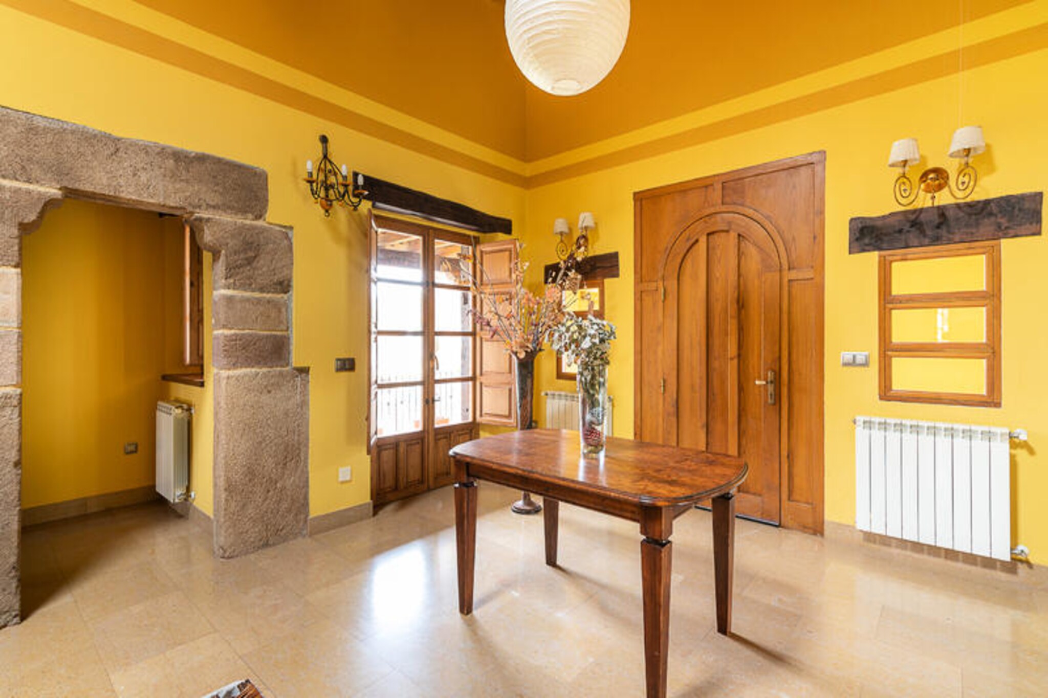 House in Barcena with Panoramic Views