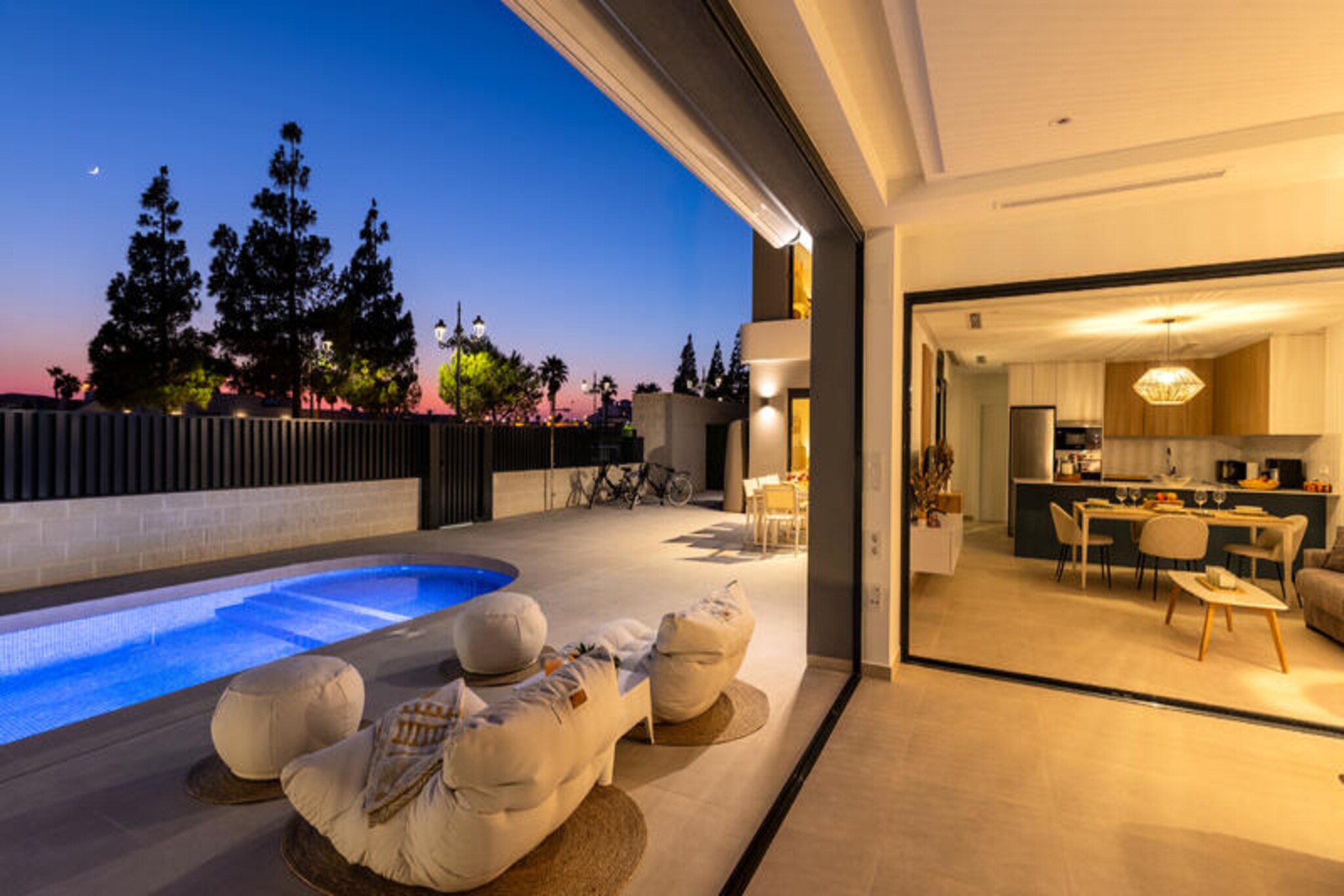 Villa in Los Alcázares with Private Pool