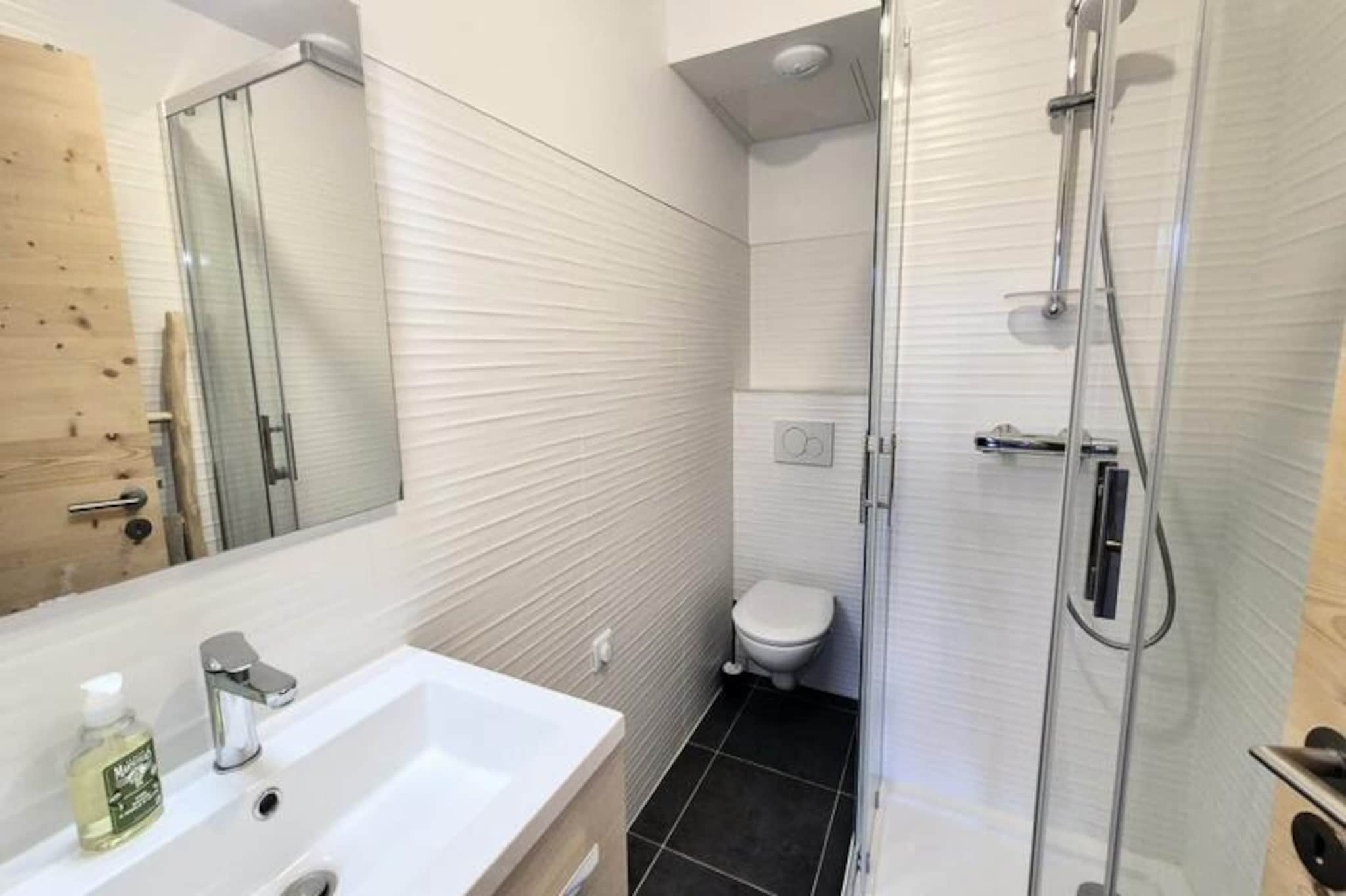 Appartement Chaleureux Au Cœur De La Féclaz - 5 Personnes - 48m2-Niet-getagd