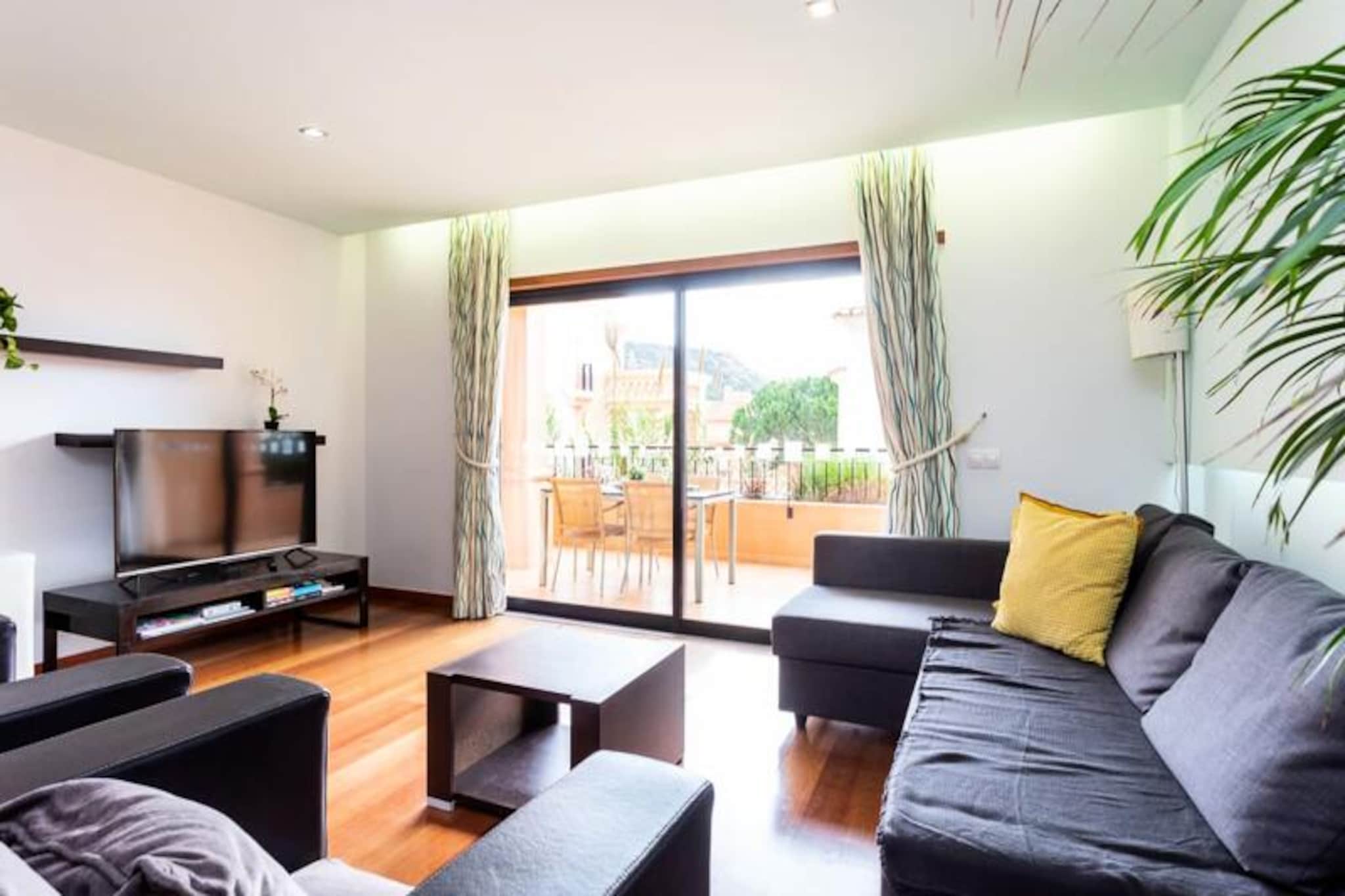 Apartment in Luz with Pools and Gardens