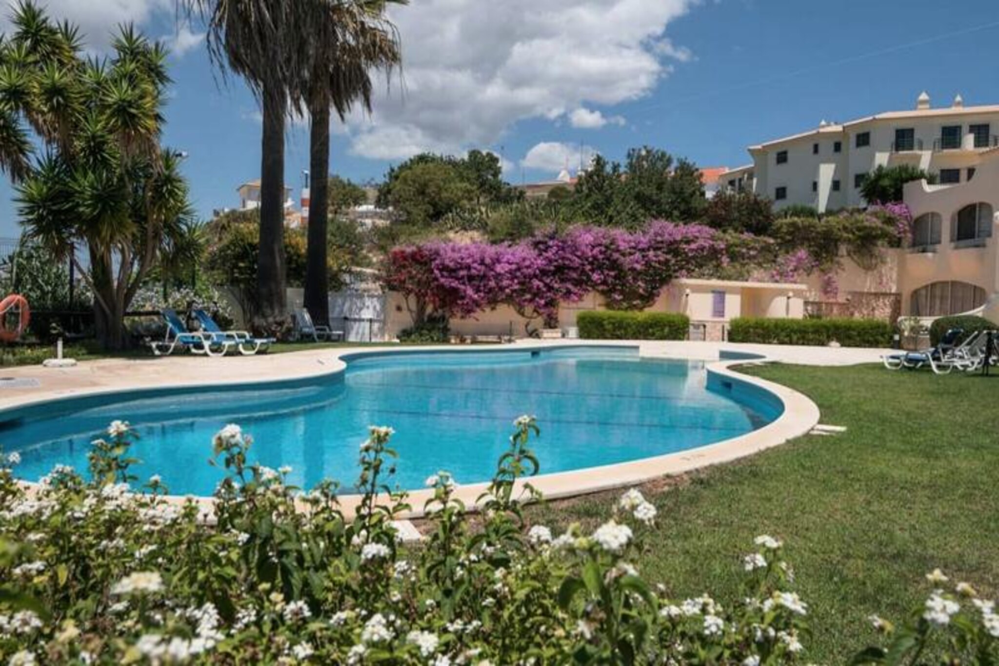 Apartment in Ferragudo with Sea Views