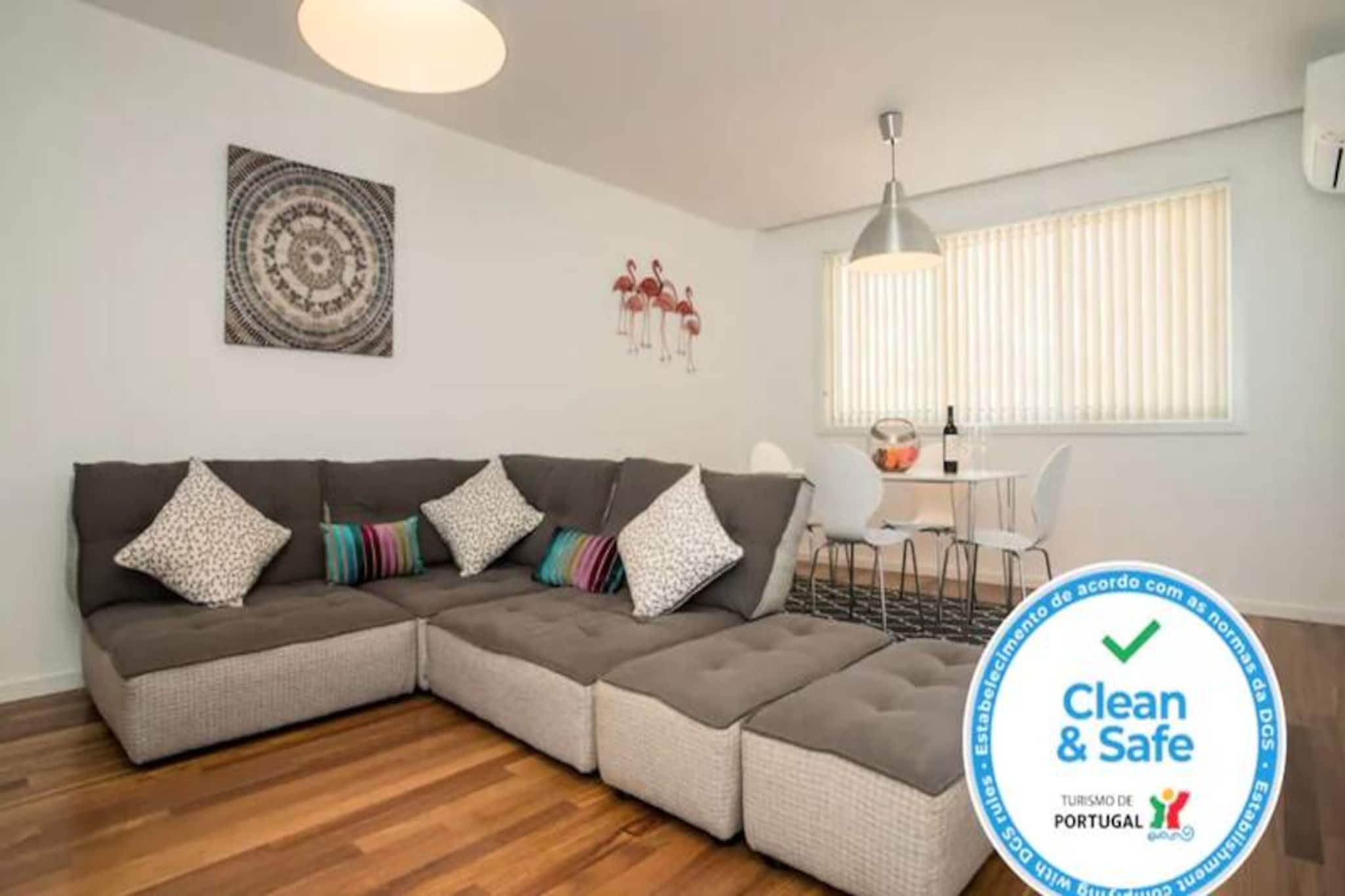 Apartment in Tavira with Pool & Beaches