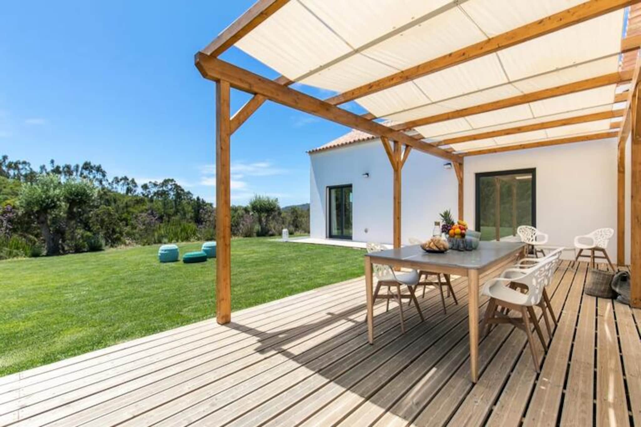 Villa near Aljezur with private lake