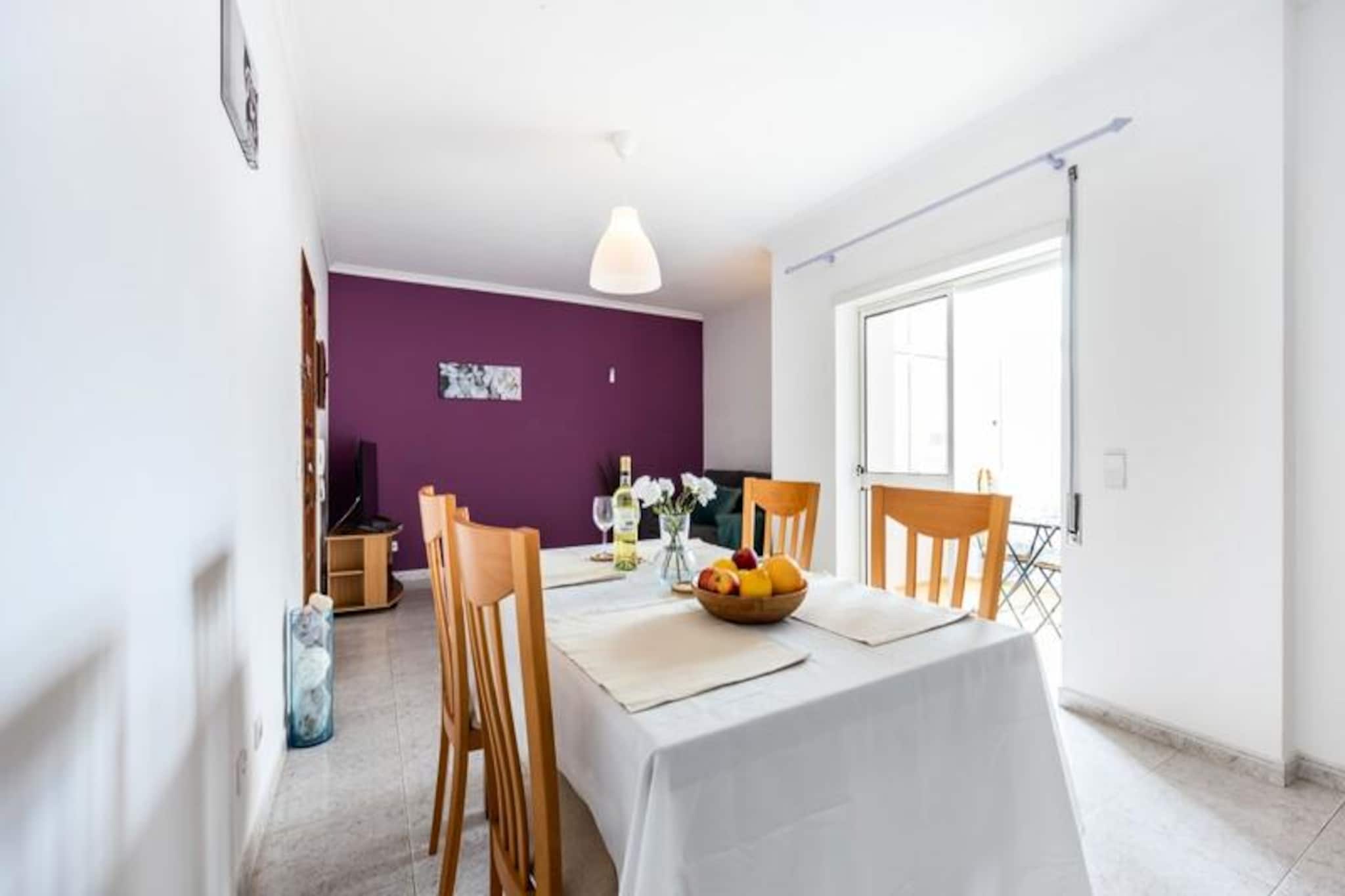 Apartment in Armação de Pêra near Beach