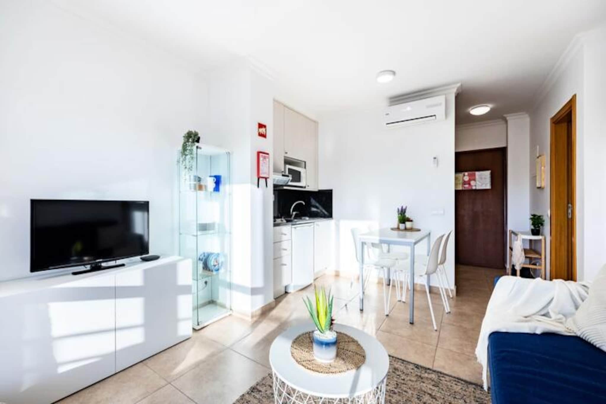 Apartment in Praia do Vau near the Beach