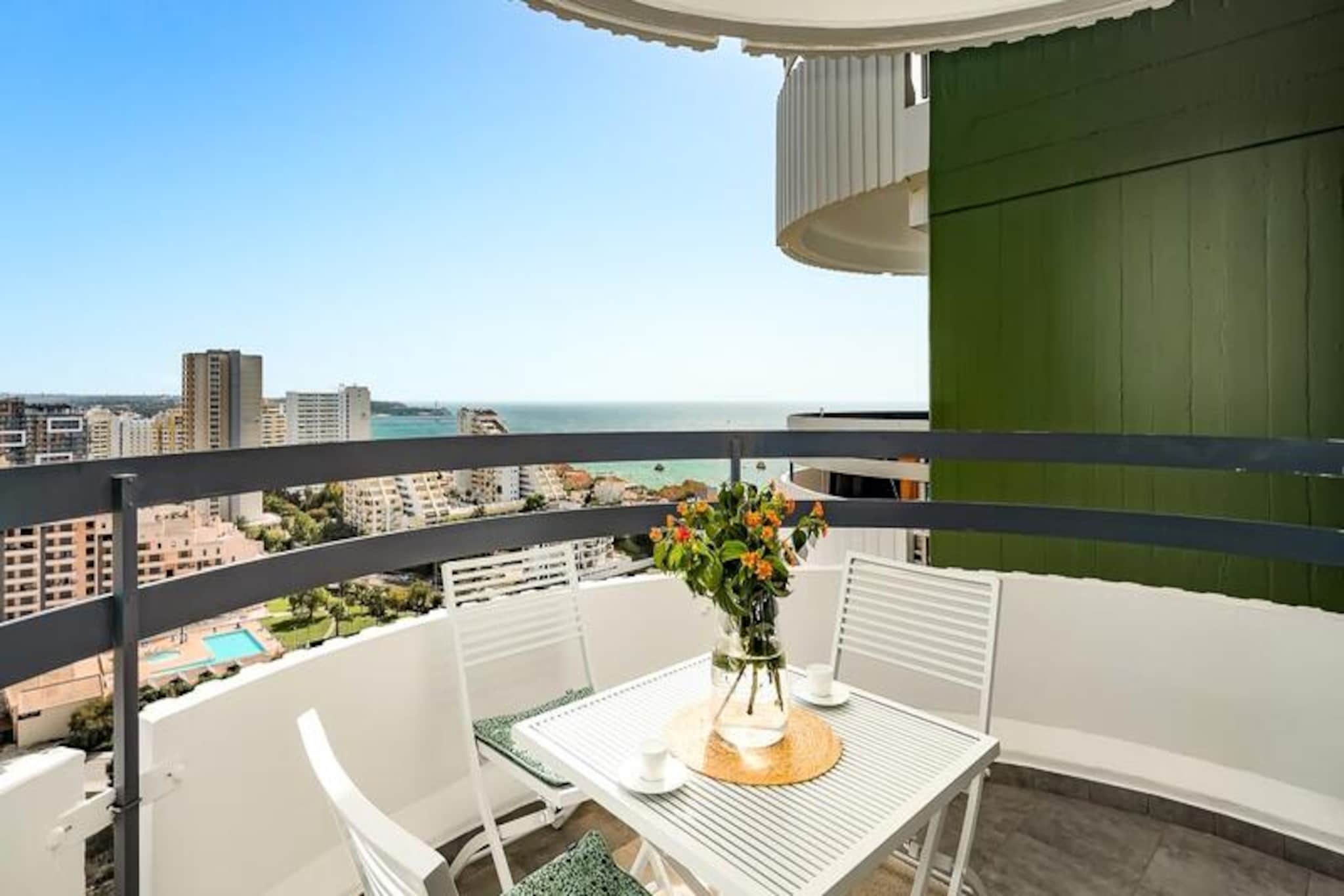 Apartment in Portimão near Praia da Rocha