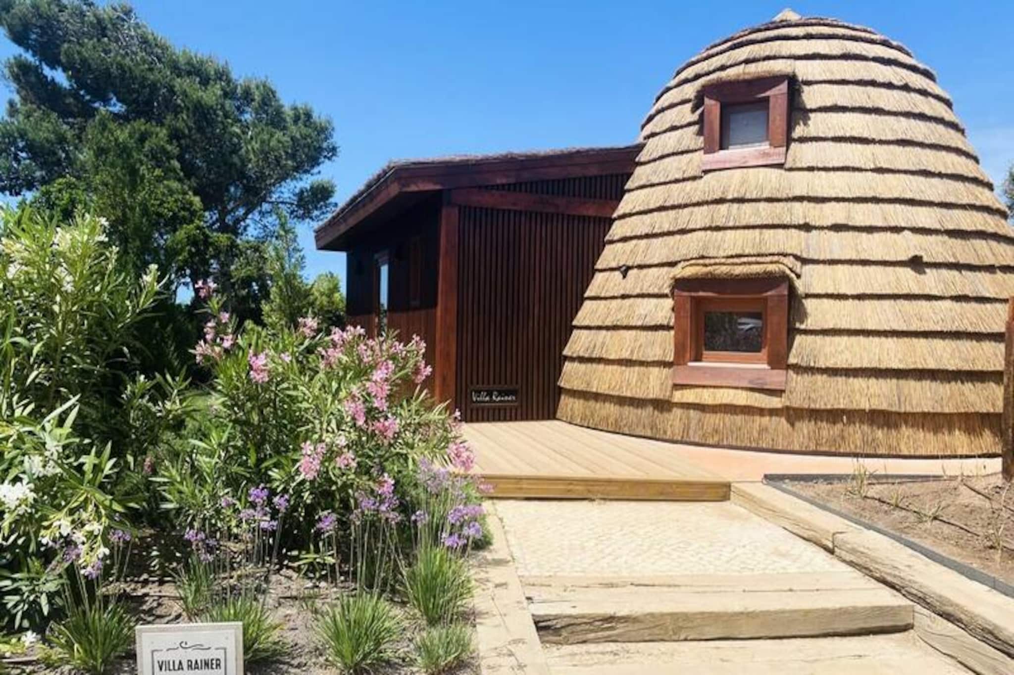 House in Sagres with Private Pool & BBQ