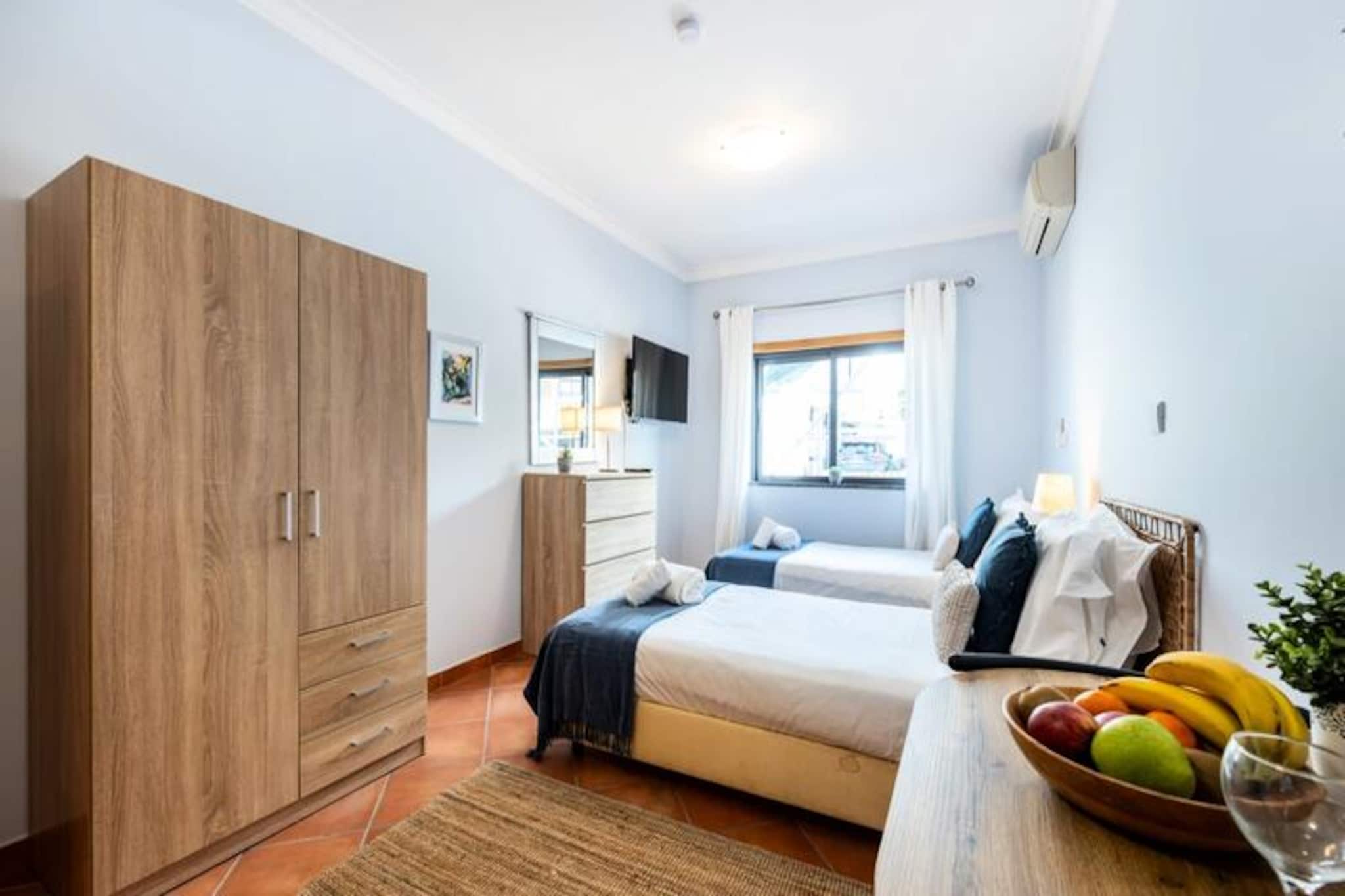 House near Dona Ana Beach with Pool