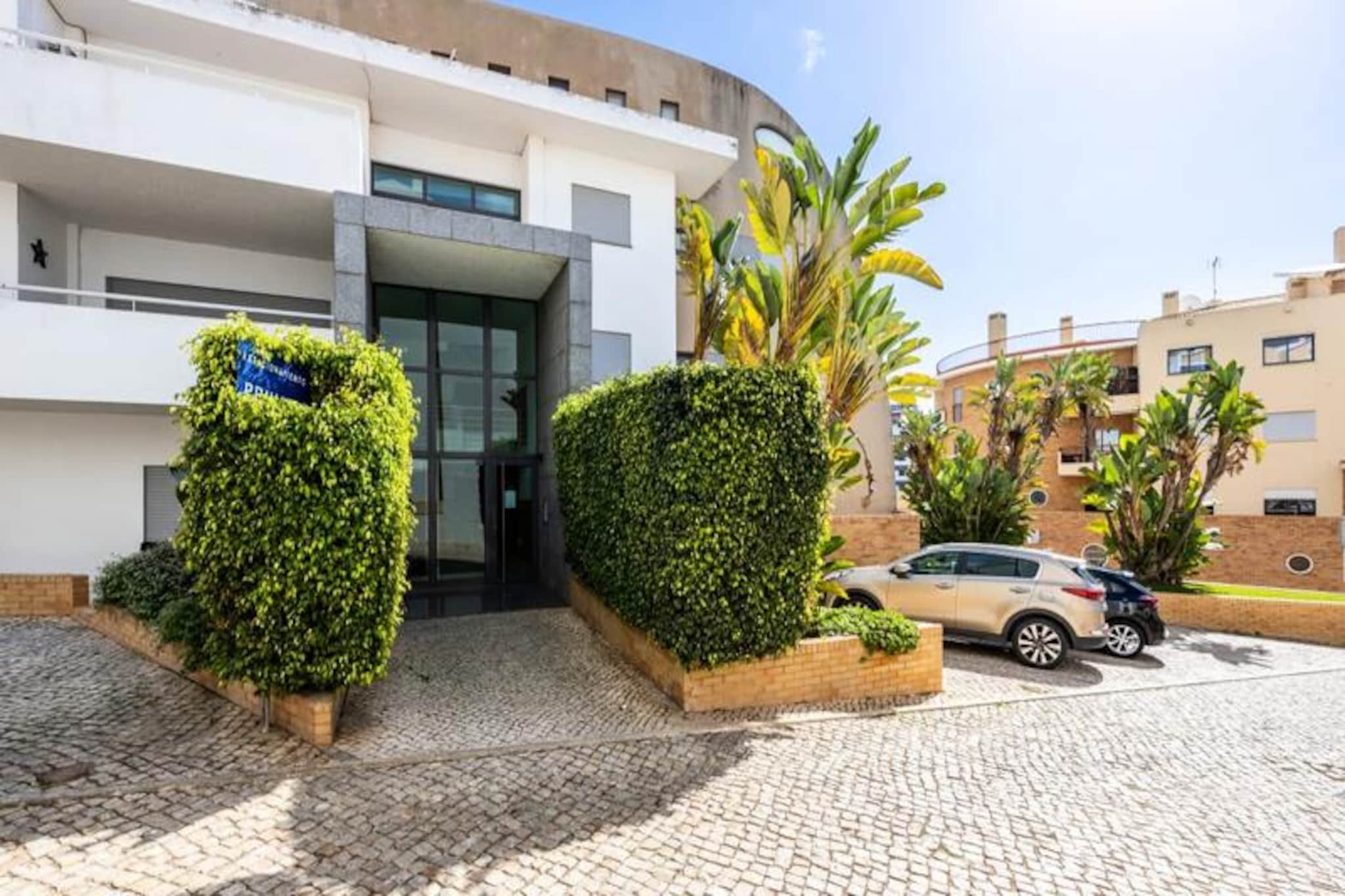 House near Dona Ana Beach with Pool