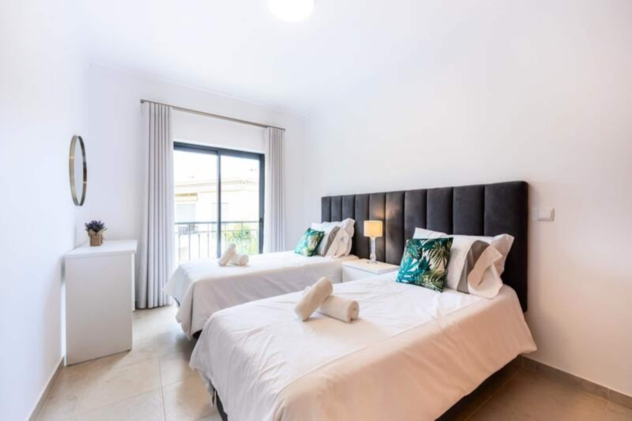 Apartment in Lagos near Porto de Mos Beach