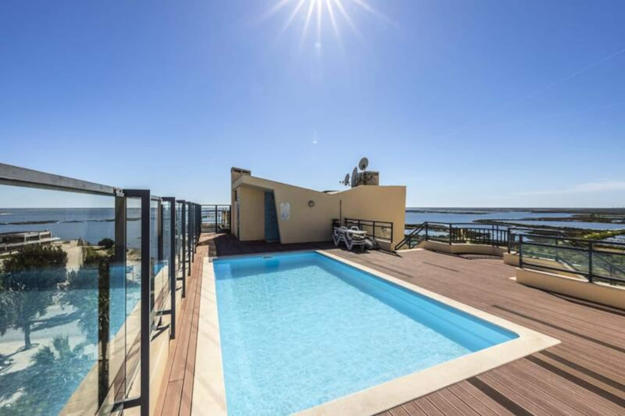 Apartment in Olhátildeo with Lagoon Views
