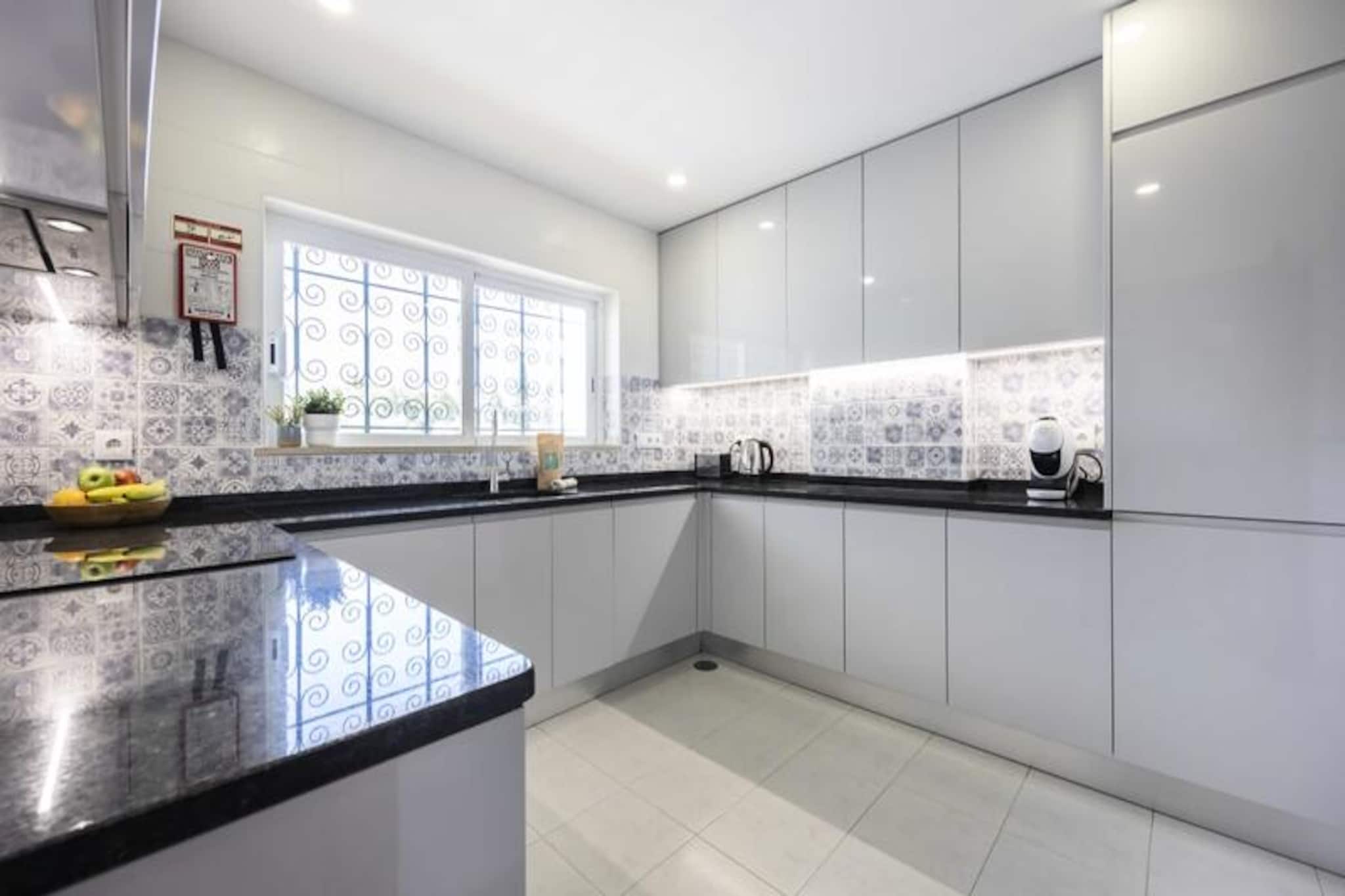 Fan, Living room(TV, dining table), Kitchen(electric kettle, toaster, coffee machine, oven, microwave, dishwasher, fridge, freezer, dishes and cutlery), bedroom(double bed), bedroom(single bed, single bed), bathroom(shower, washbasin), bathroom(shower, washbasin), balcony, heating, high chair, hairdryer, Towels incl.