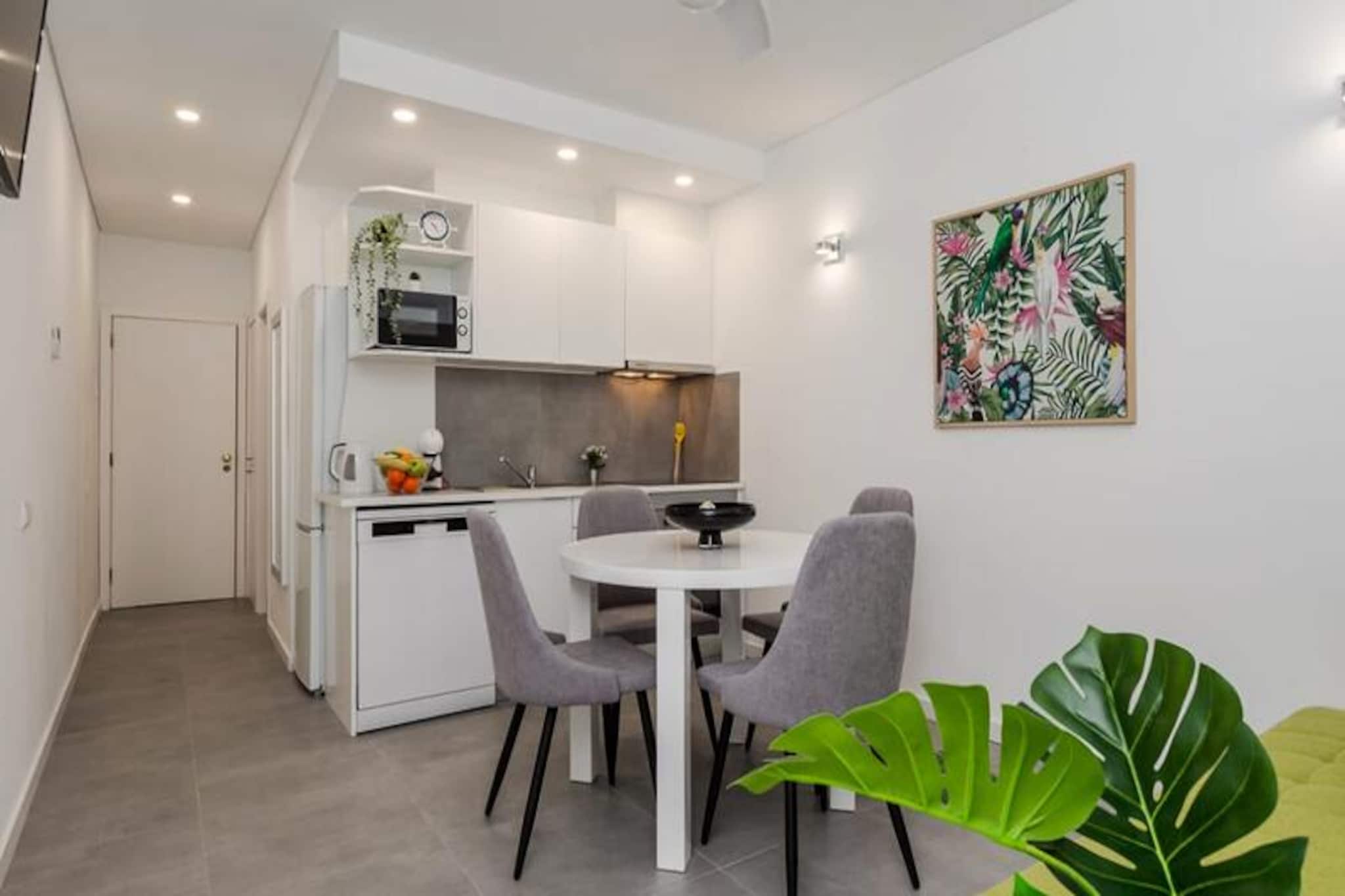 Apartment in Albufeira near Praia Peneco