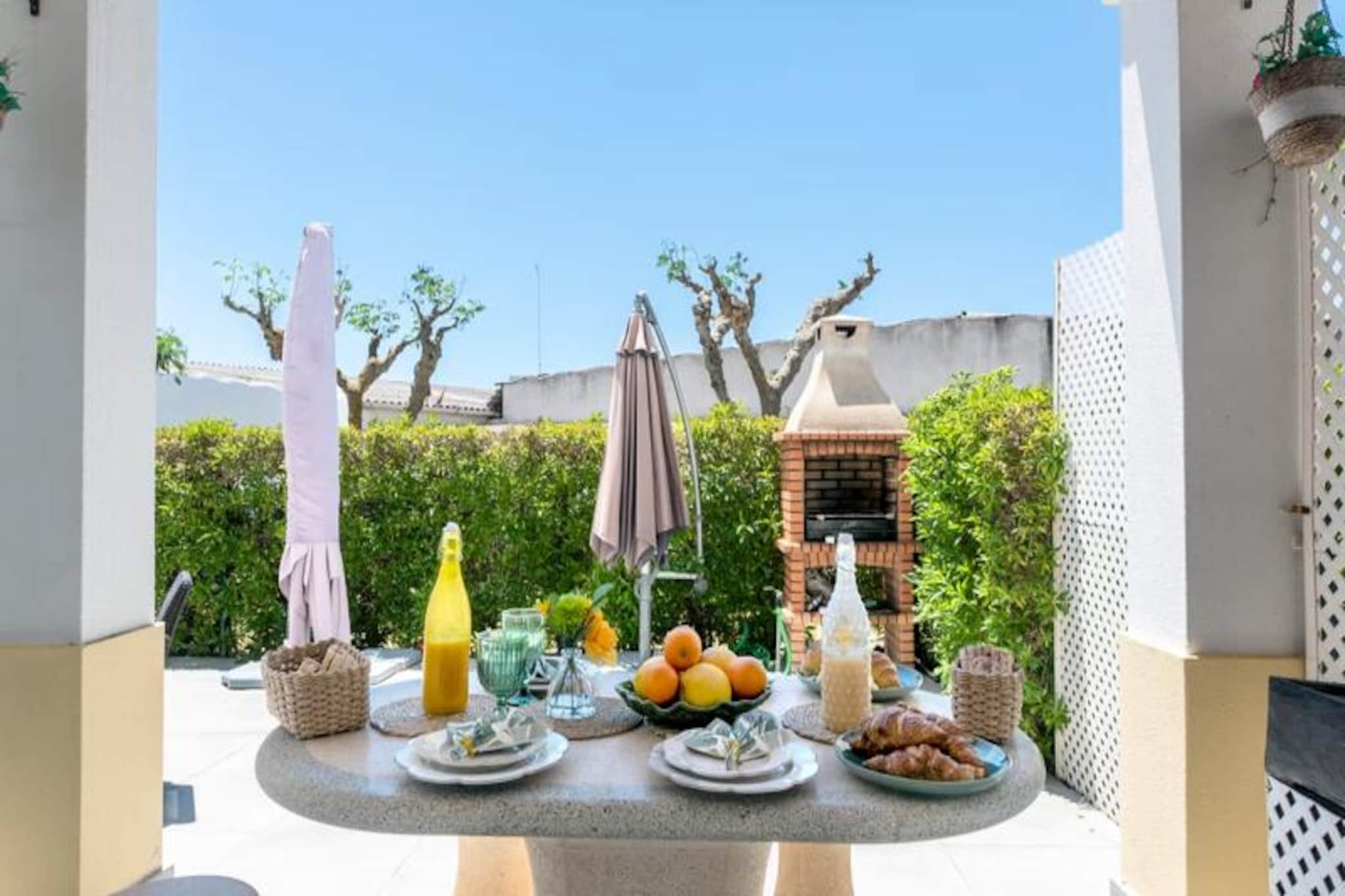 In the heart of the Algarve’s serene Vale Parra, this charming family townhouse invites you to experience the perfect blend of comfort and tranquility. Surrounded by lush landscapes and just moments from the golden beaches of Galé and Salgados, this property offers a peaceful retreat for families and friends seeking a memorable getaway. Imagine mornings spent basking in the sun on your private garden terrace, followed by afternoons exploring the nearby nature reserve or enjoying the vibrant local culture of Albufeira. 

Designed to accommodate up to six guests, the townhouse features three beautifully appointed bedrooms and three modern bathrooms, including an ensuite for added privacy. The spacious living area opens onto a private garden, complete with a fully equipped barbecue area—ideal for al fresco dining as the sun sets over the Algarve. The shared swimming pool provides a refreshing escape, while air conditioning and Wi-Fi ensure your stay is as comfortable as it is relaxing. Every detail has been thoughtfully considered, from the fully equipped kitchen to the cozy linens and towels provided. 

Vale Parra’s prime location offers easy access to pristine beaches, local restaurants, and lively bars, as well as the stunning Salgados Lagoon—a haven for birdwatchers and nature enthusiasts. Golf lovers will appreciate the nearby Salgados Golf Course, known for its breathtaking views and challenging fairways. For those looking to explore further, the vibrant center of Albufeira is just a short drive away, offering nightlife, shopping, and cultural attractions. 

Whether you’re seeking relaxation or adventure, this townhouse provides the perfect base for discovering the Algarve’s unique charm. With its peaceful setting, modern amenities, and proximity to some of Portugal’s most beautiful landscapes, this is more than just a holiday home—it’s your gateway to unforgettable memories.