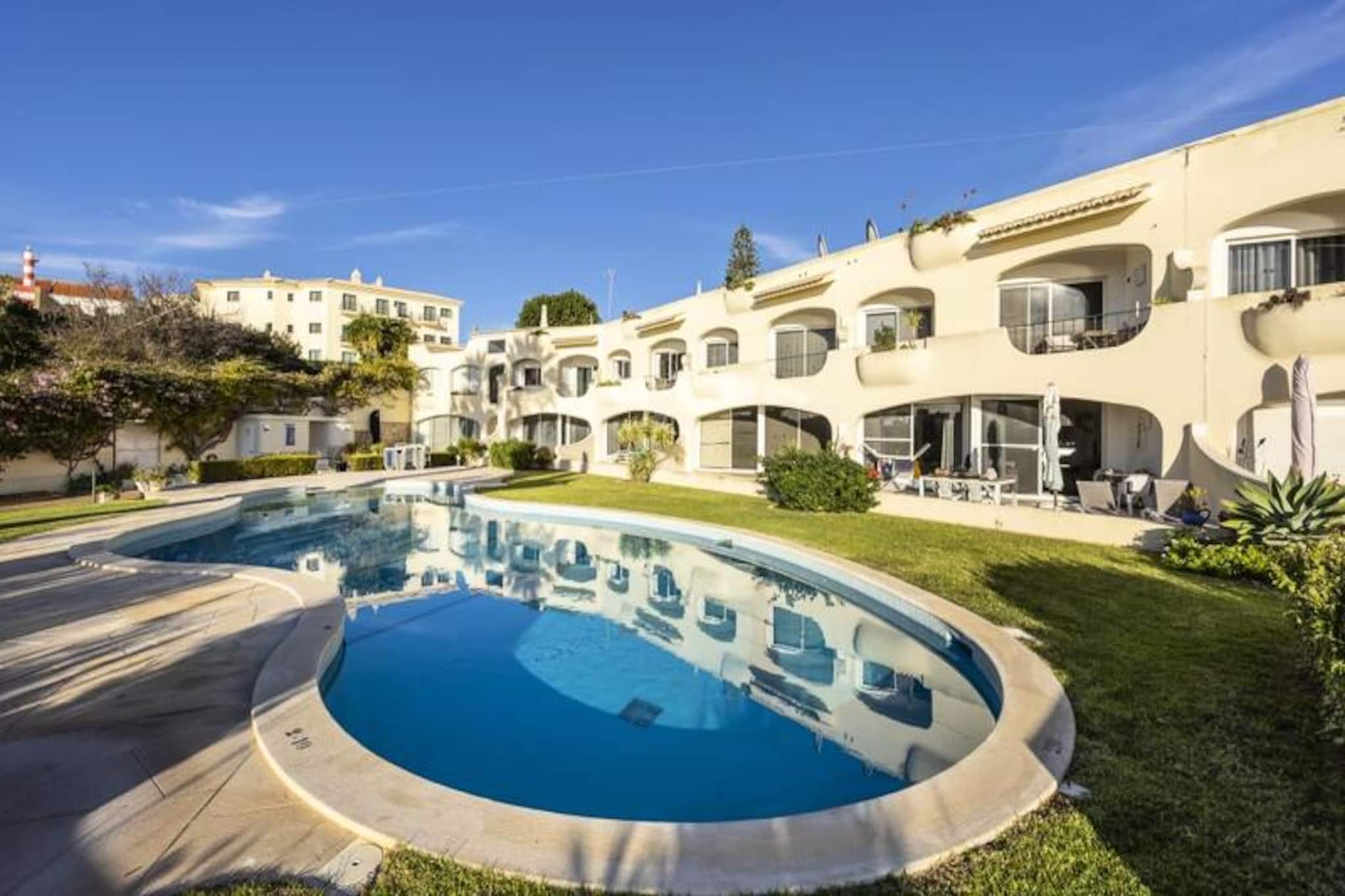 Apartment in Ferragudo with Sea Views