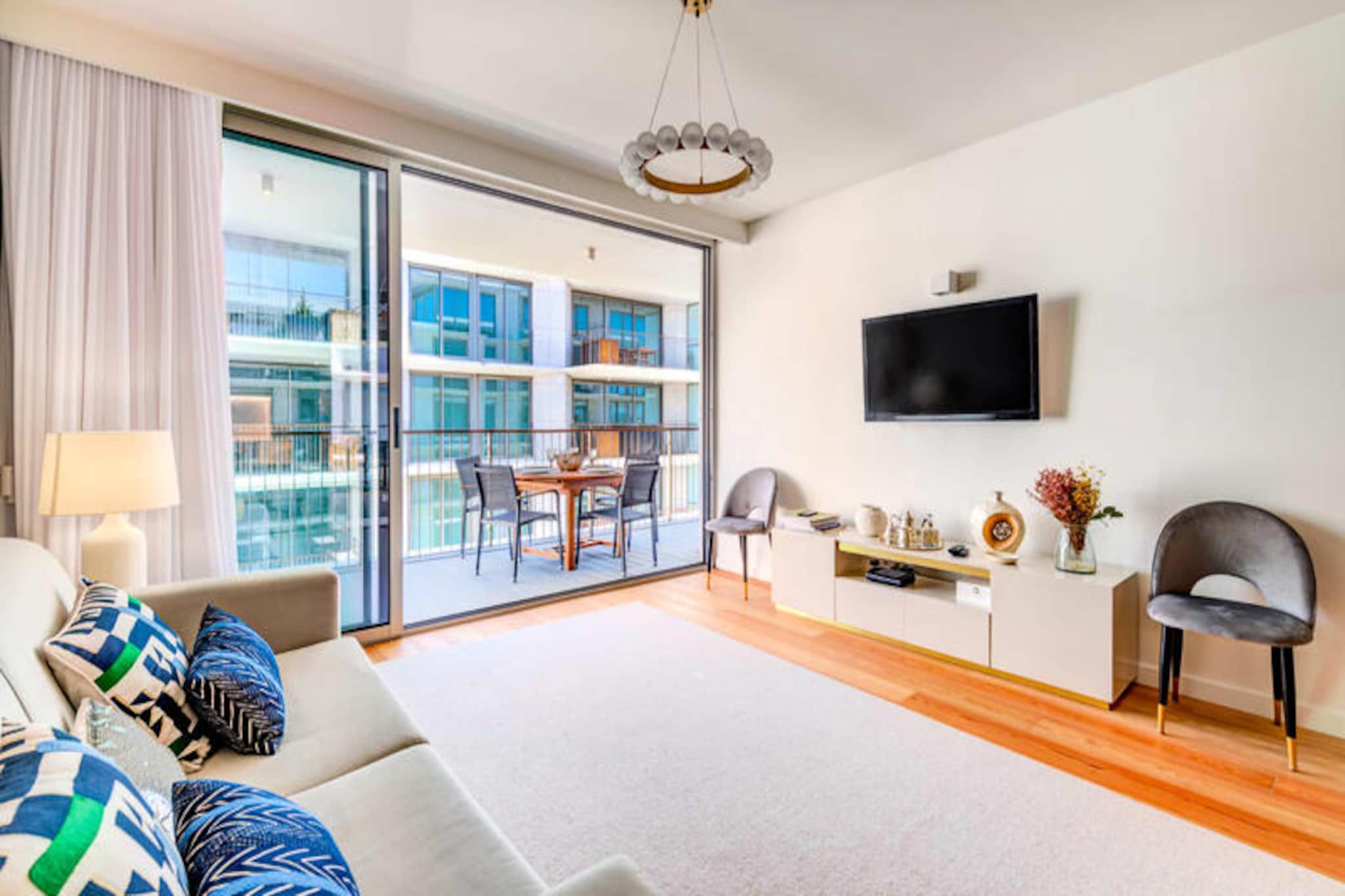 Apartment in Armação de Pêra by the Beach