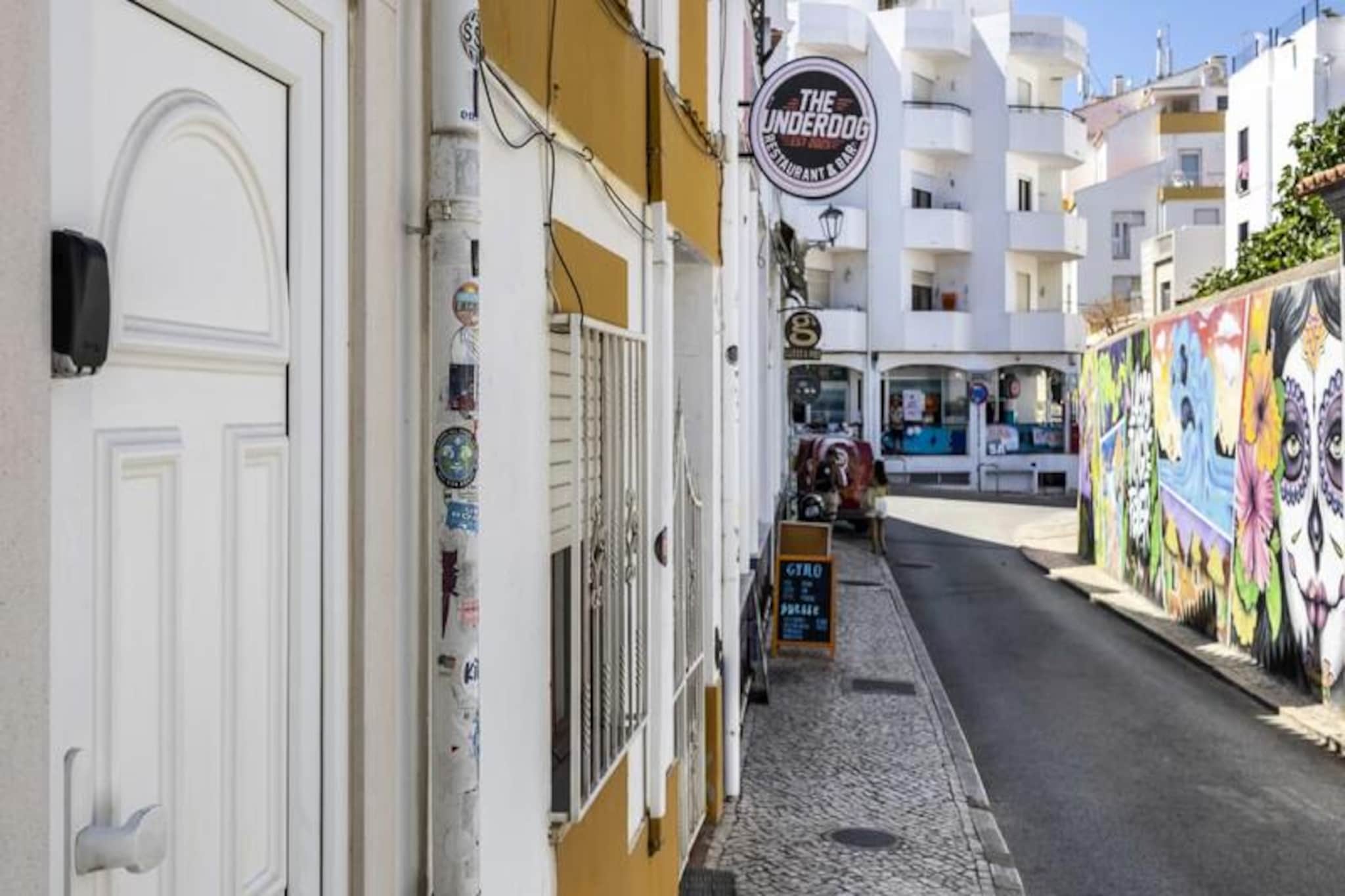 Apartment in Lagos near stunning beaches