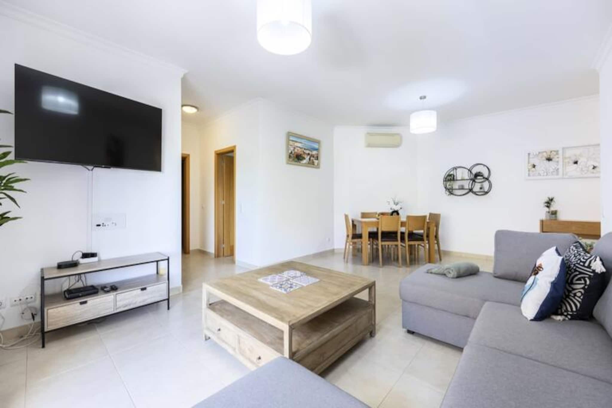 Apartment in Lagos with Pools and Gym