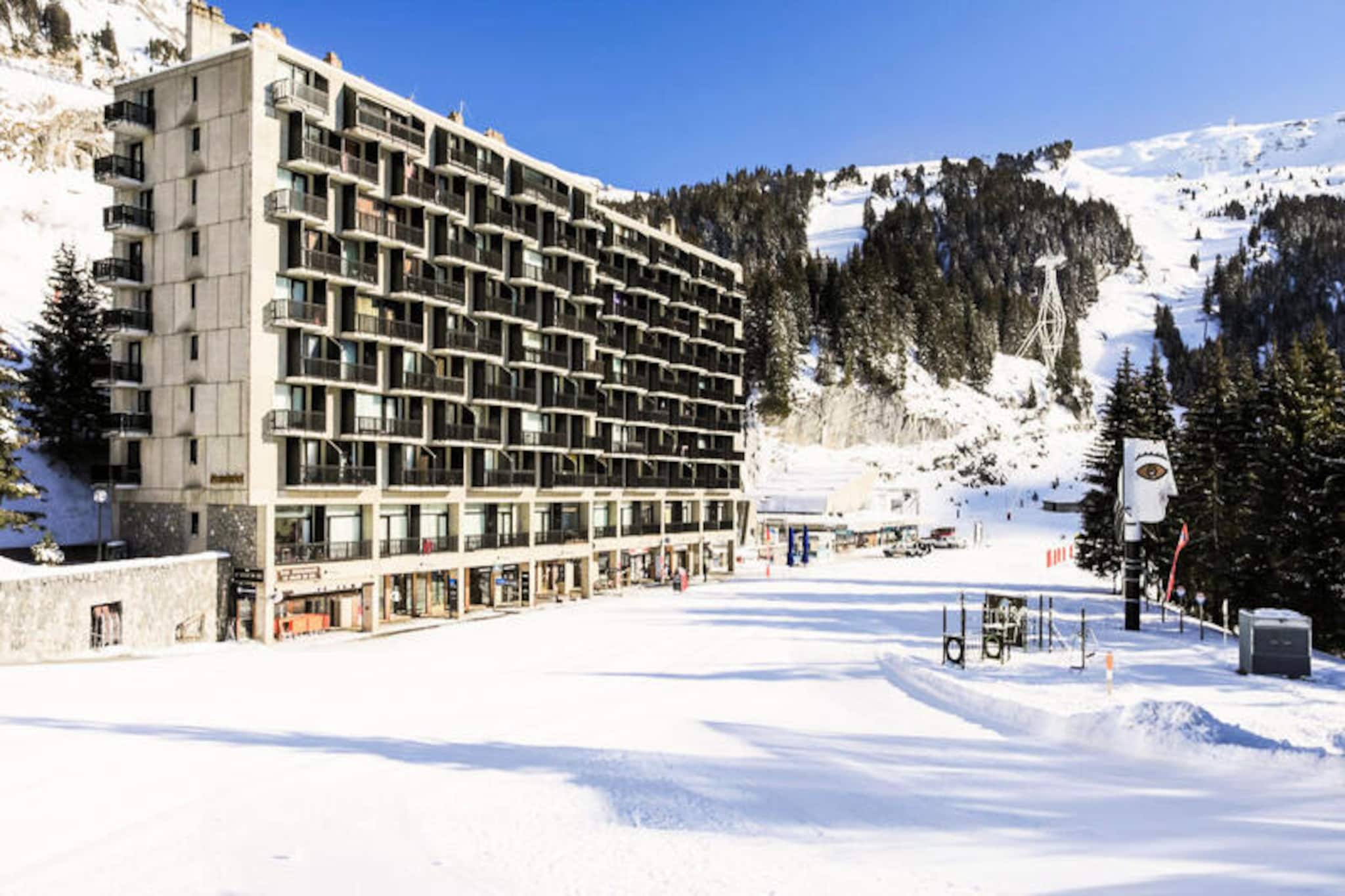 Comfort 2-bedroom apartment (sleeps 8)