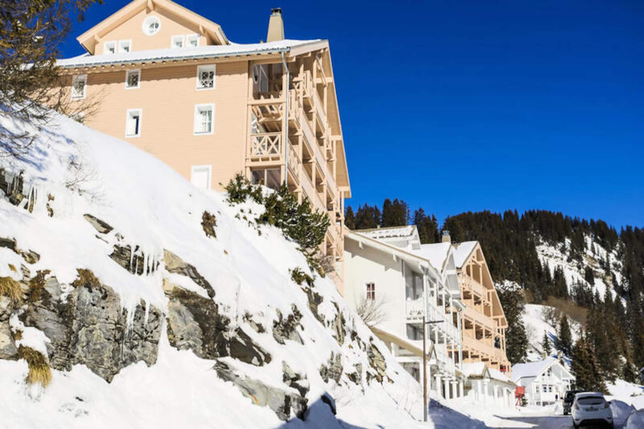 Apartment in Flaine with Ski Access