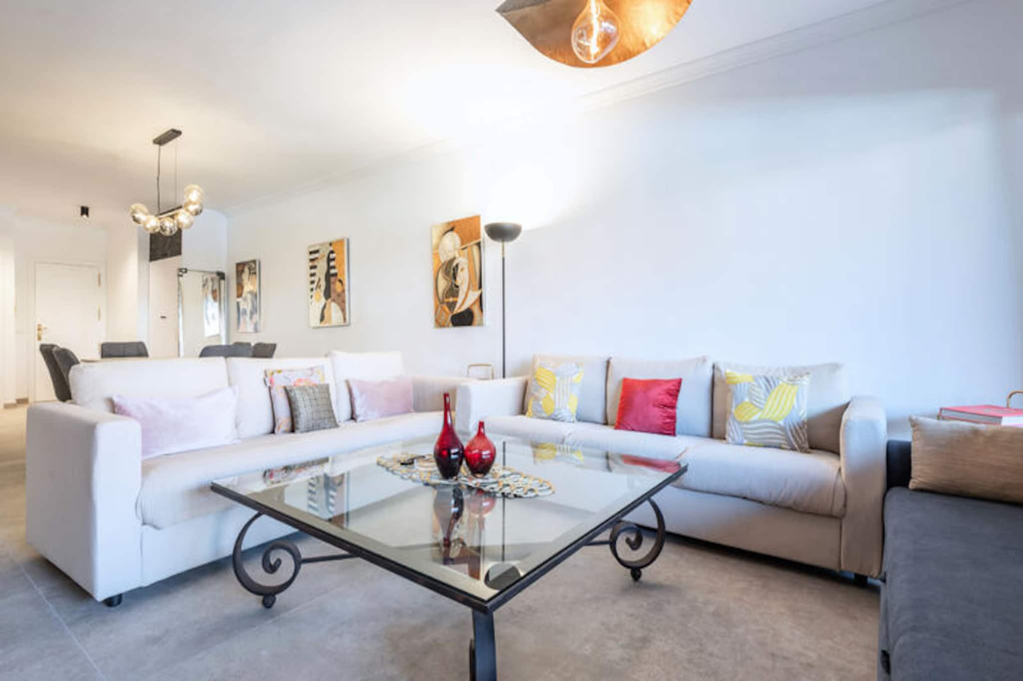 Apartment in Marbella near Puerto Banús