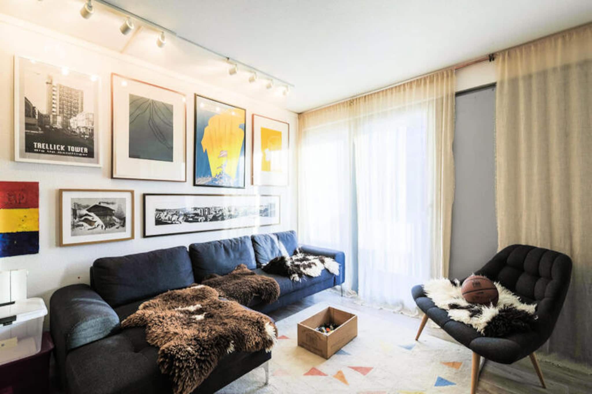 Comfort 2-bedroom apartment (sleeps 8)