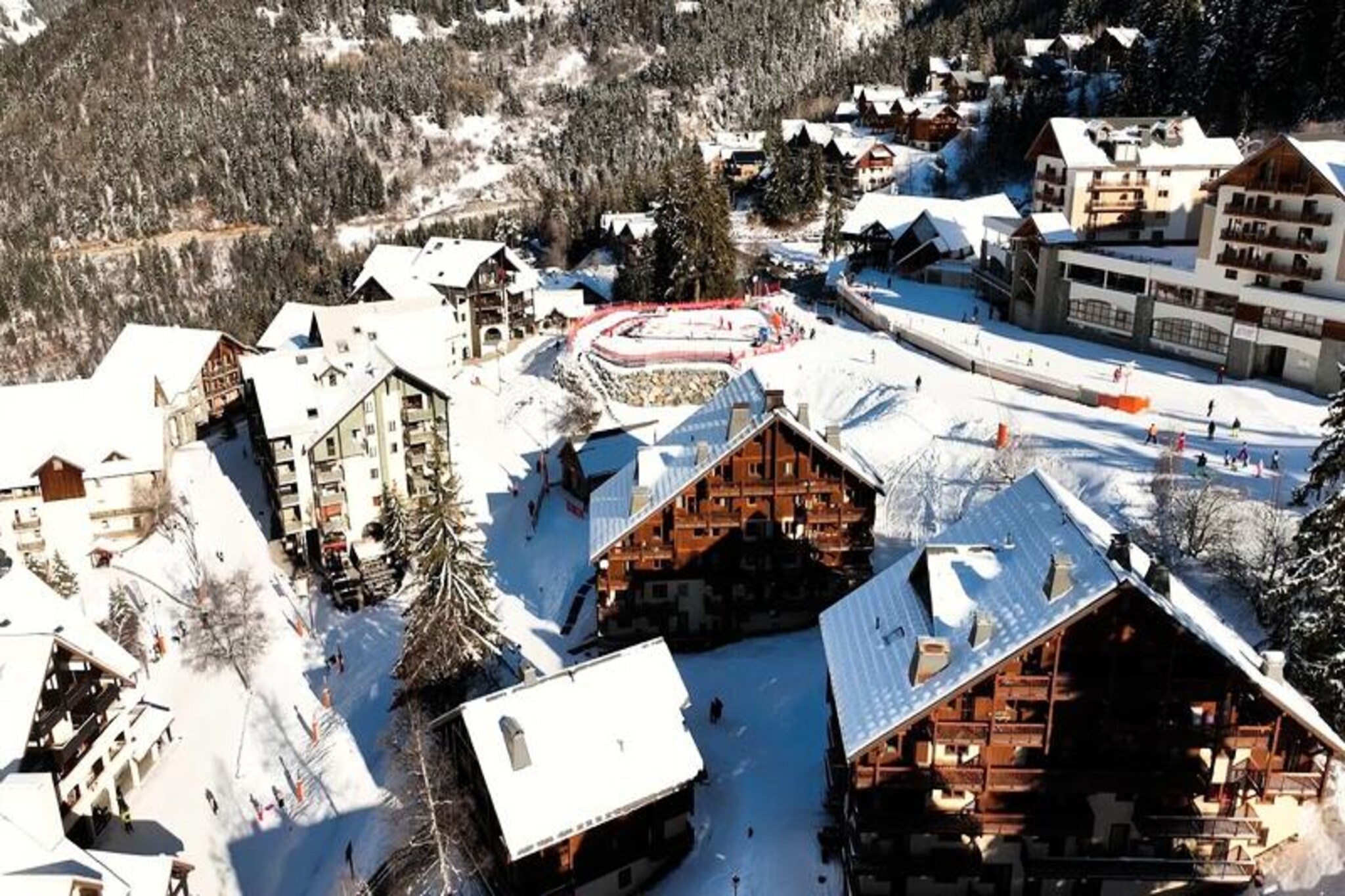 Apartment in Oz en Oisans with Sauna