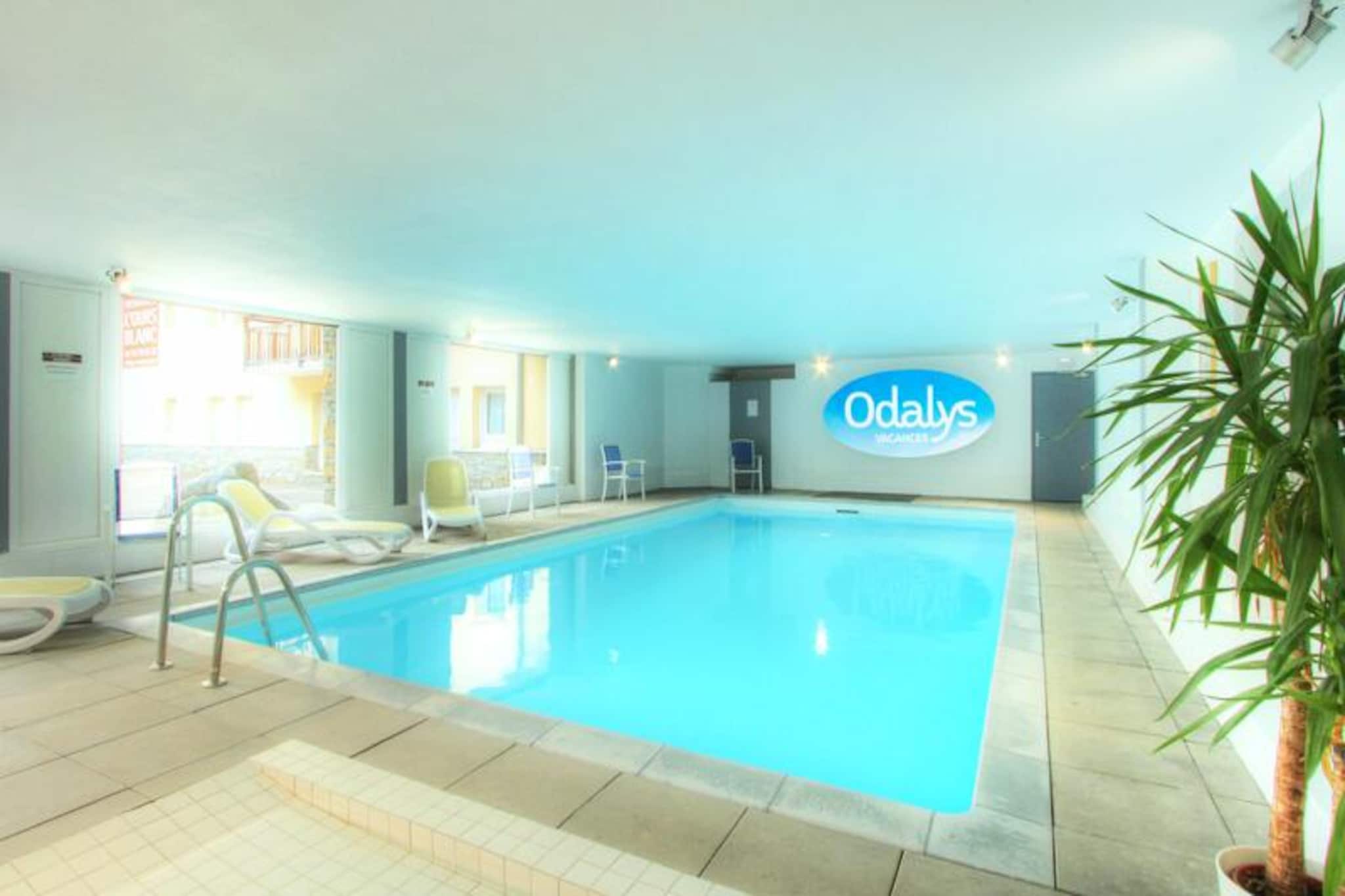 Apartment in Les Deux Alpes with Pool