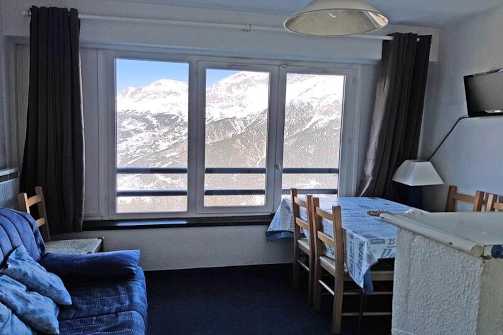 Apartment in Alps with Ski Lockers