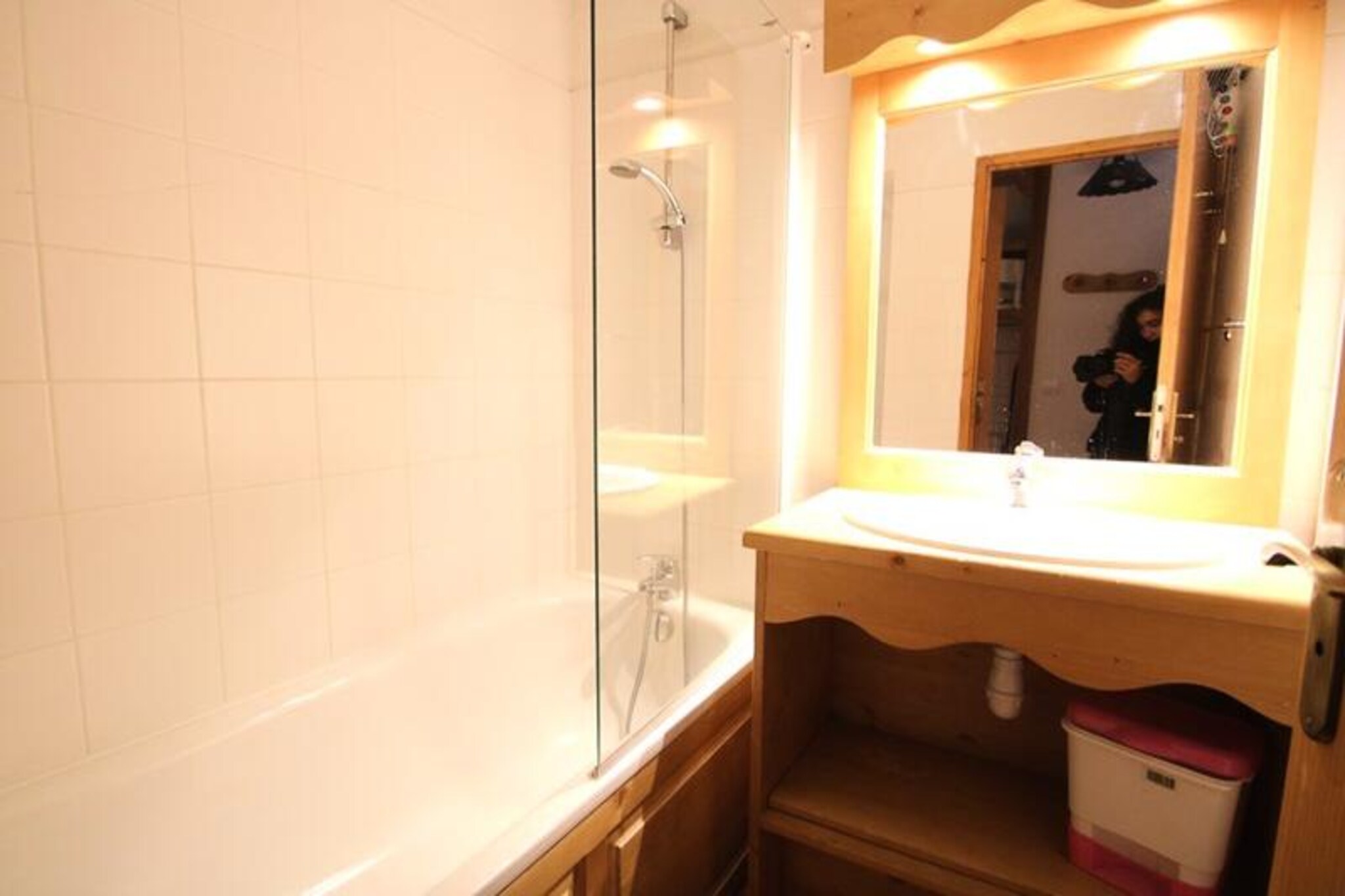 High above the charming slopes of Puy Saint Vincent 1800, this premium apartment offers a serene mountain retreat with modern comforts and direct access to alpine adventures. Imagine waking up to crisp mountain air, stepping onto your private balcony to take in the breathtaking views, and planning your day of skiing or hiking right from your doorstep. Whether you're seeking winter thrills or summer tranquility, this residence is perfectly positioned to immerse you in the beauty of the Hautes-Alpes. \n\nDesigned for up to six guests, the apartment combines cozy elegance with practicality. The living room features a pull-out sofa bed, a flat-screen TV, and a dining area, all opening onto a furnished balcony ideal for morning coffee or evening relaxation. The kitchen is fully equipped with everything you need, including a raclette grill for a true alpine dining experience. Two bedrooms provide restful nights, one with a double bed and en-suite shower, and another with twin beds and ample storage. Additional amenities include a separate bathroom and WC, duvets, and free WiFi for your convenience. \n\nThe residence itself boasts fantastic facilities, including a heated outdoor pool open in summer, a sauna for ultimate relaxation, and a coin-operated laundromat. At the foot of the residence, you'll find a restaurant, snack bar, bakery, and ski rental shop, ensuring all your needs are met without venturing far. The location is ideal for exploring the surrounding area, with direct access to ski slopes and trails that wind through the picturesque landscape. \n\nWhether you're drawn by the allure of snowy peaks or the vibrant summer scenery, this apartment promises a memorable stay. With its blend of comfort, convenience, and stunning surroundings, it's the perfect base for your next alpine adventure.