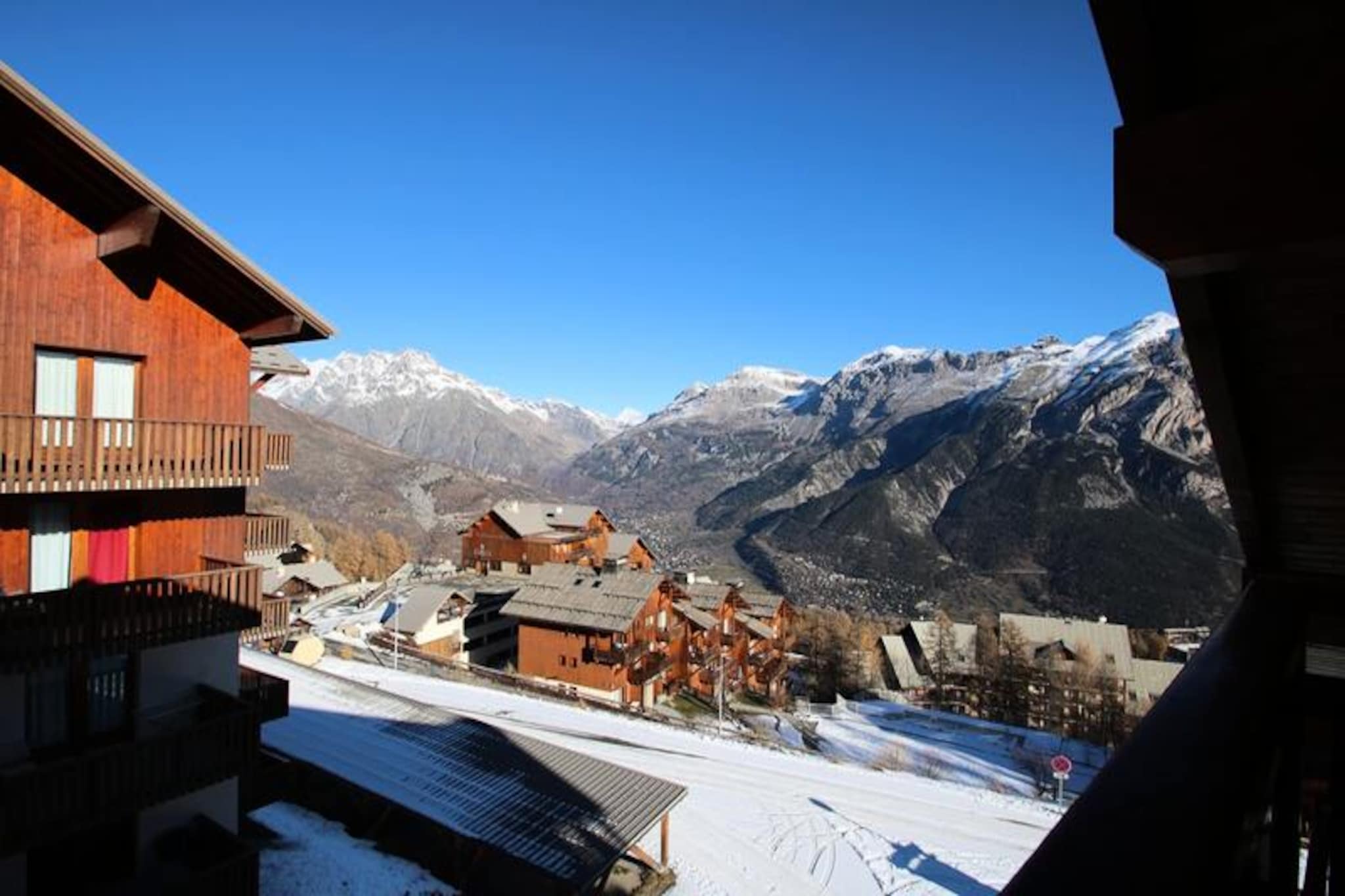 Apartment in Puy Saint Vincent with Sauna